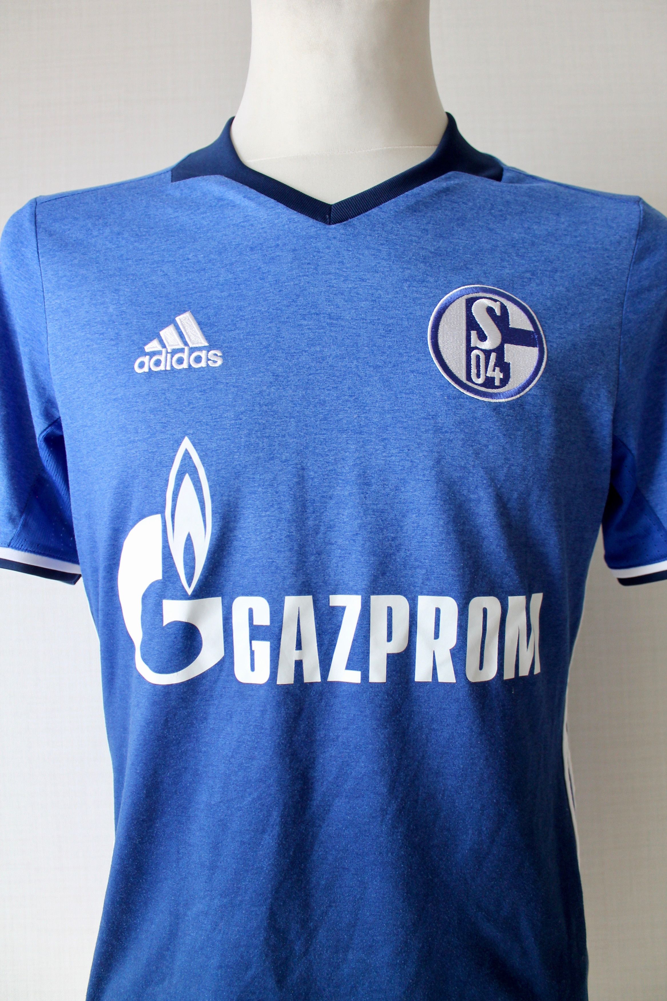 Adidas 2016 Schalke 04 Home Jersey Young XL - Like Adult S Size US S / EU 44-46 / 1 - 3 Thumbnail