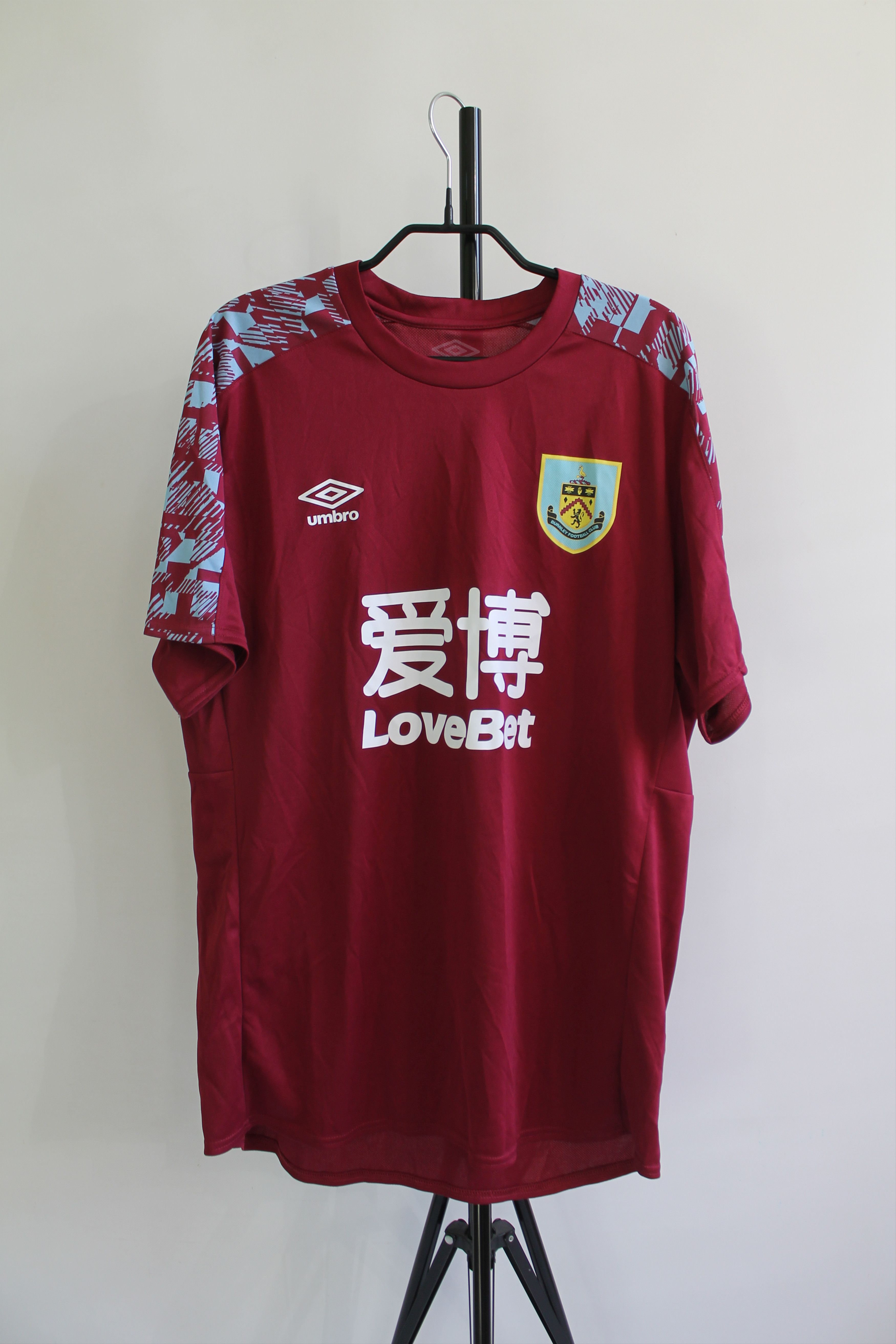 Umbro Burnley training Jersey Shirt Umbro Large Size US L / EU 52-54 / 3 - 1 Thumbnail