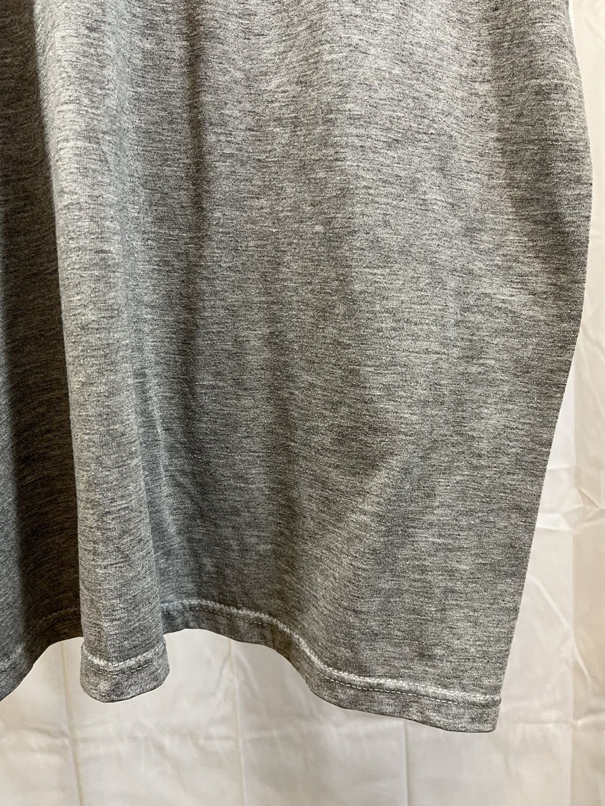 Vintage Vintage ARMY Thin Faded Basic Military Tee Size US L / EU 52-54 / 3 - 13 Thumbnail