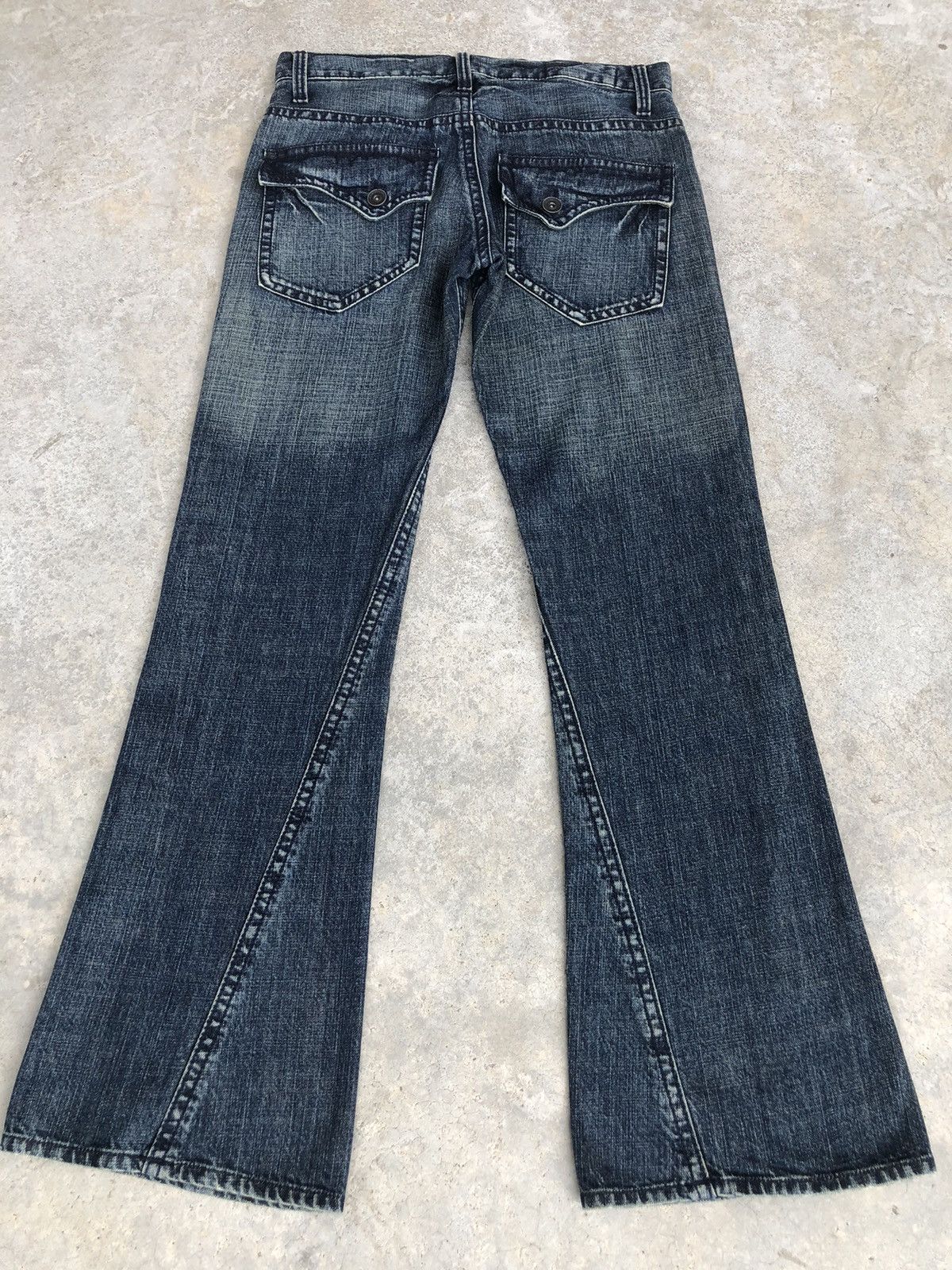 If Six Was Nine Y2k Rush hour Flared Jeans Distressed Size US 33 - 2 Thumbnail