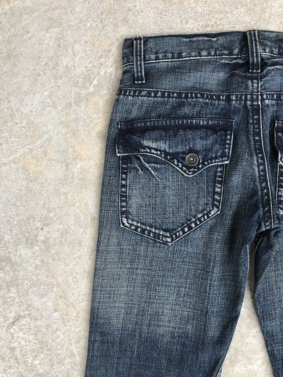 If Six Was Nine Y2k Rush hour Flared Jeans Distressed Size US 33 - 9 Thumbnail