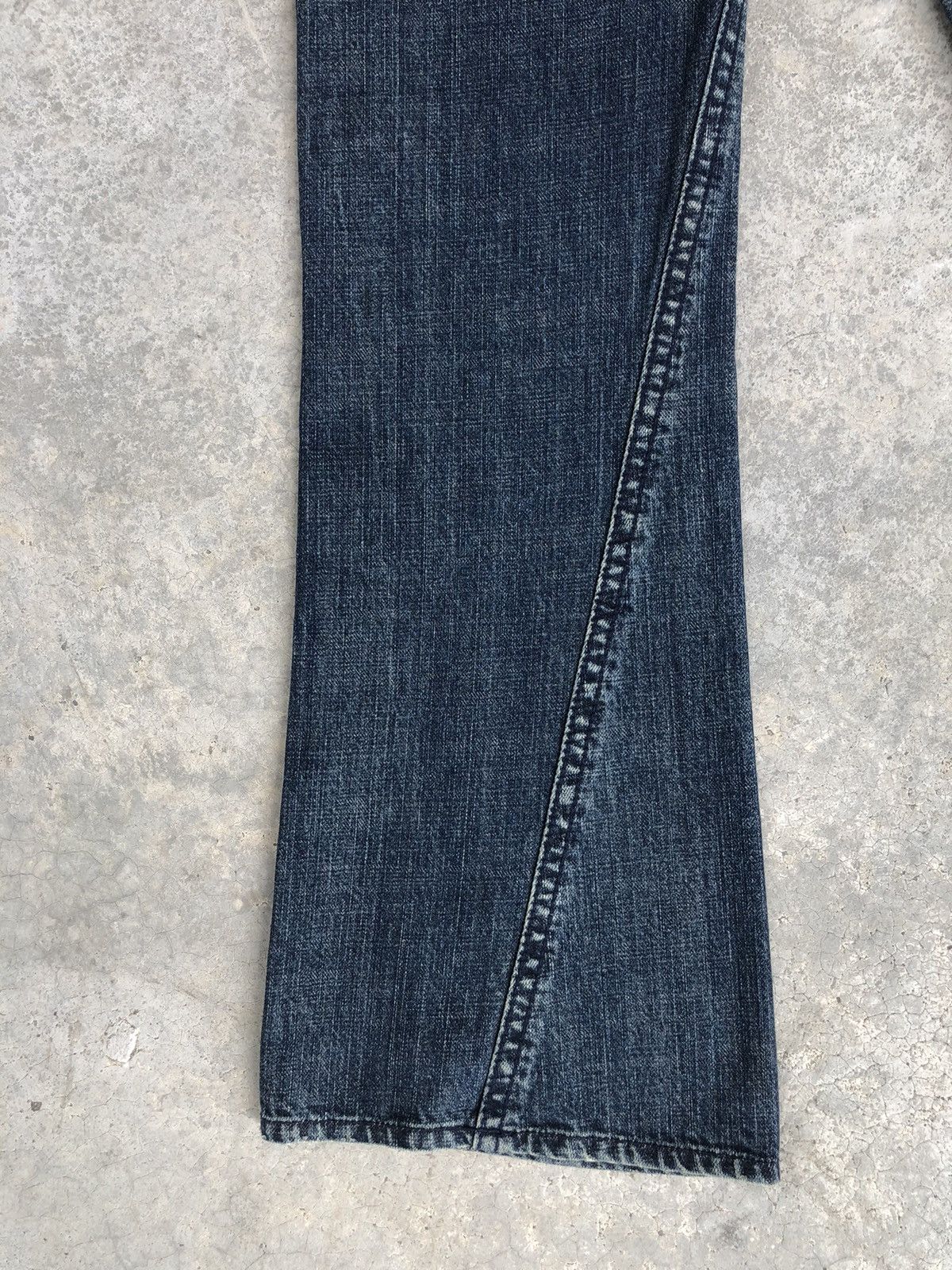 If Six Was Nine Y2k Rush hour Flared Jeans Distressed Size US 33 - 11 Thumbnail