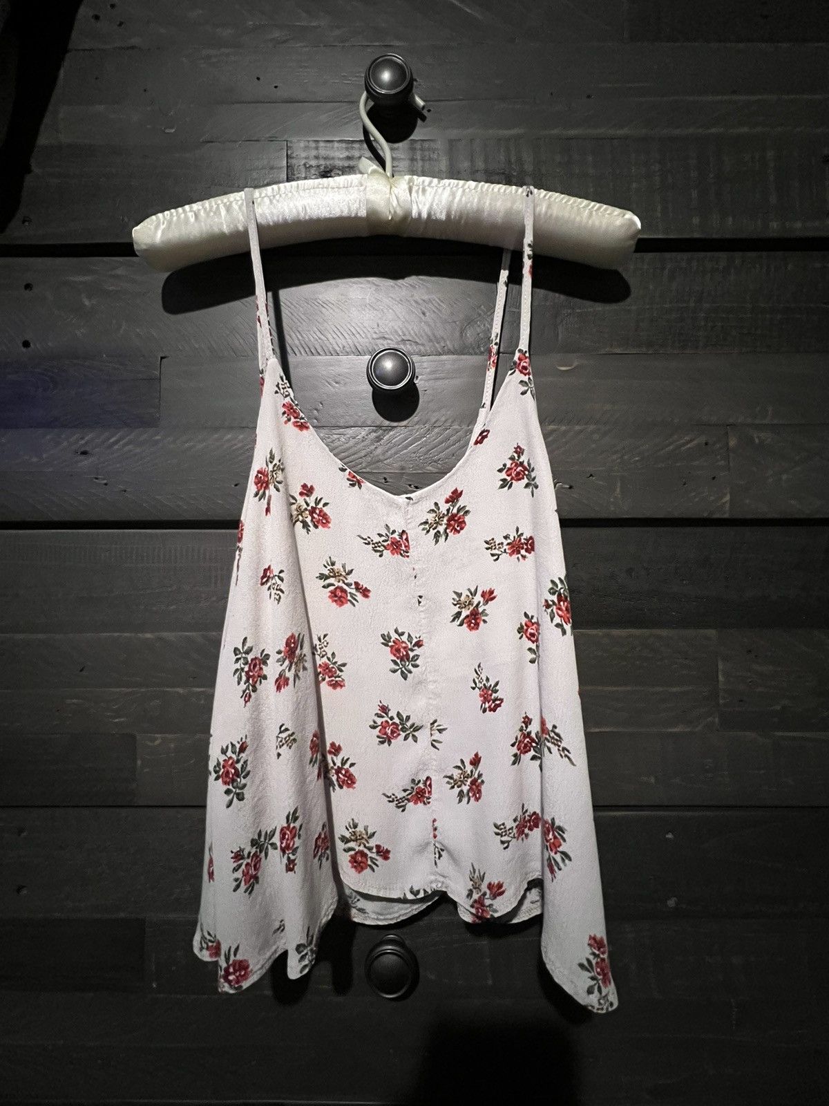 Brandy Melville Brandy Melville Arika a-line rose crop tank Size ONE SIZE - 2 Thumbnail