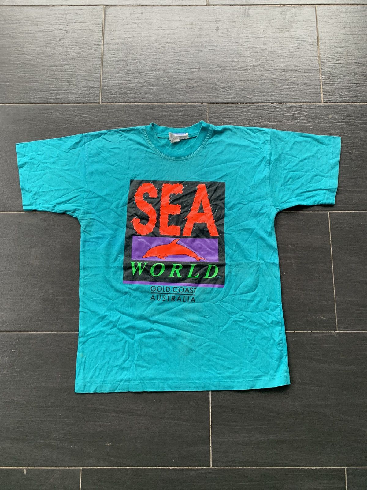Vintage Vintage Sea World Australia T- Shirt Size US M / EU 48-50 / 2 - 1 Thumbnail