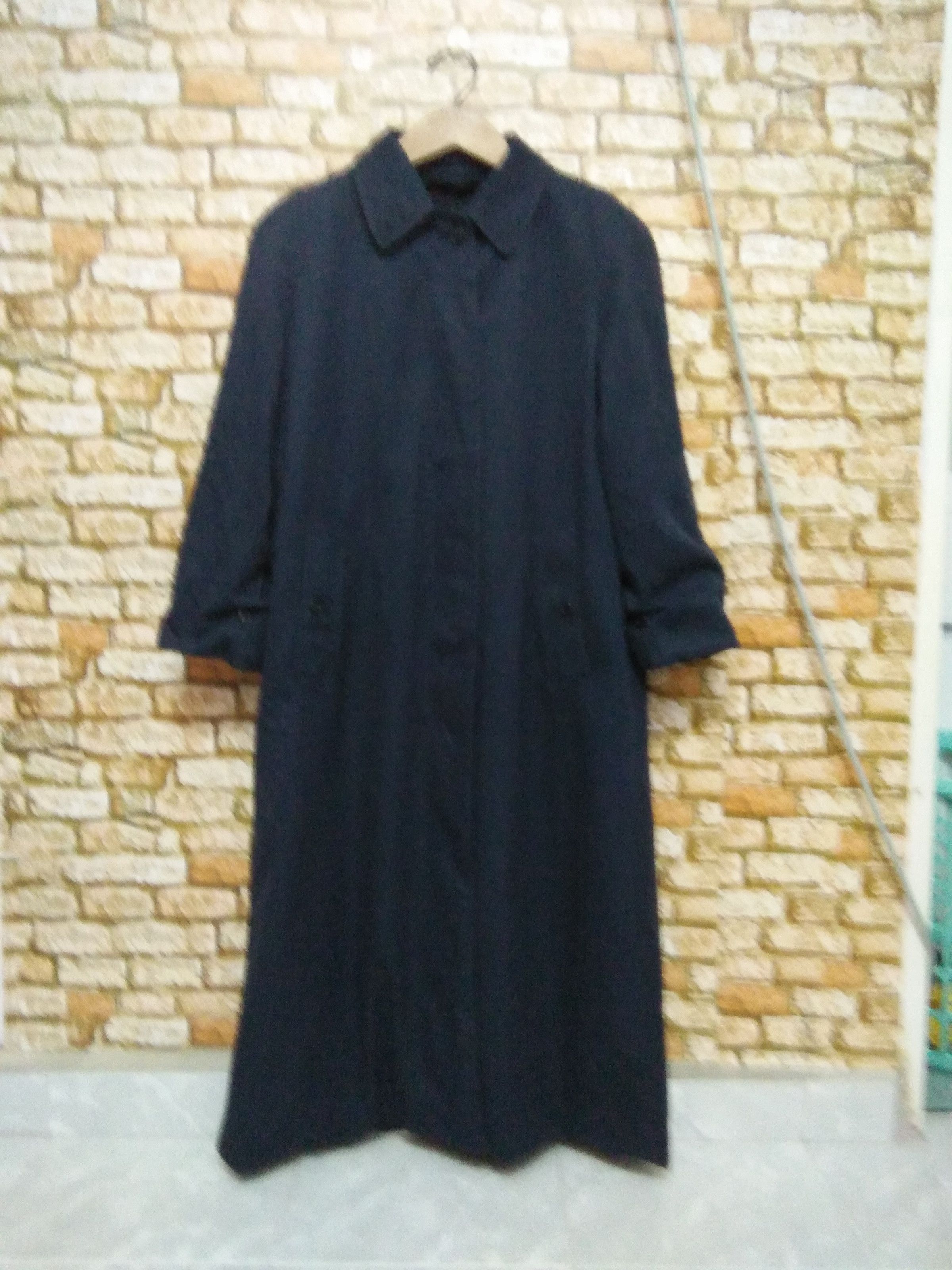 Burberry BURBERRY TRENCH COAT WITH REMOVABLE NOVA CHECK INNER (A286) Size US M / EU 48-50 / 2 - 5 Thumbnail