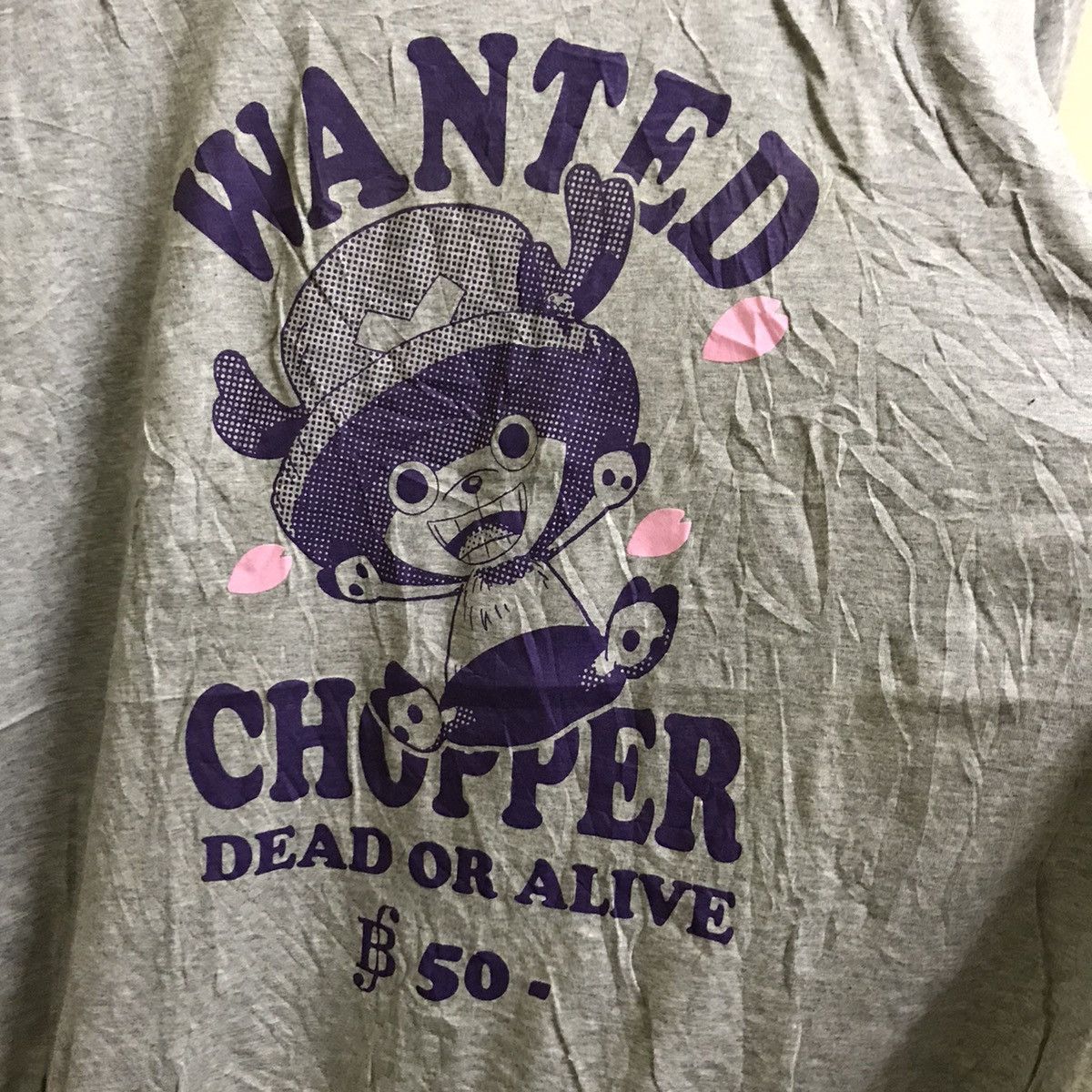 Anime ONE PIECE UNIQLO ANIME TSHIRT Size US M / EU 48-50 / 2 - 6 Thumbnail