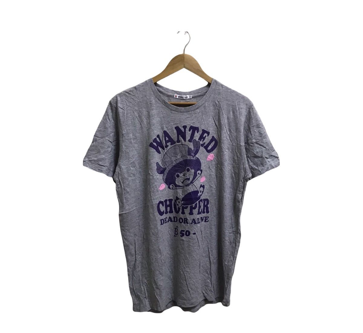 ONE PIECE UNIQLO ANIME TSHIRT