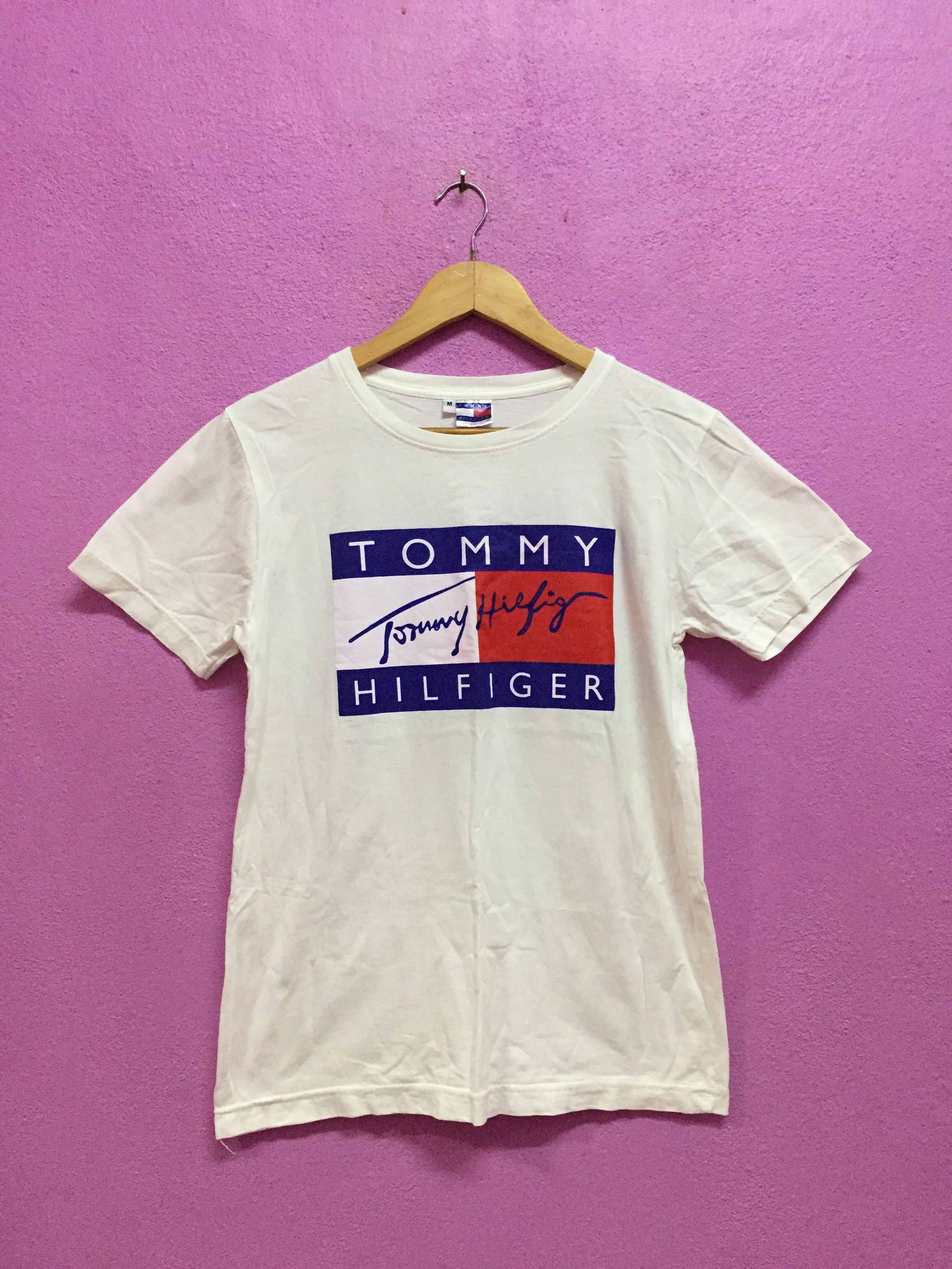 Tommy Hilfiger T-Shirts Size M