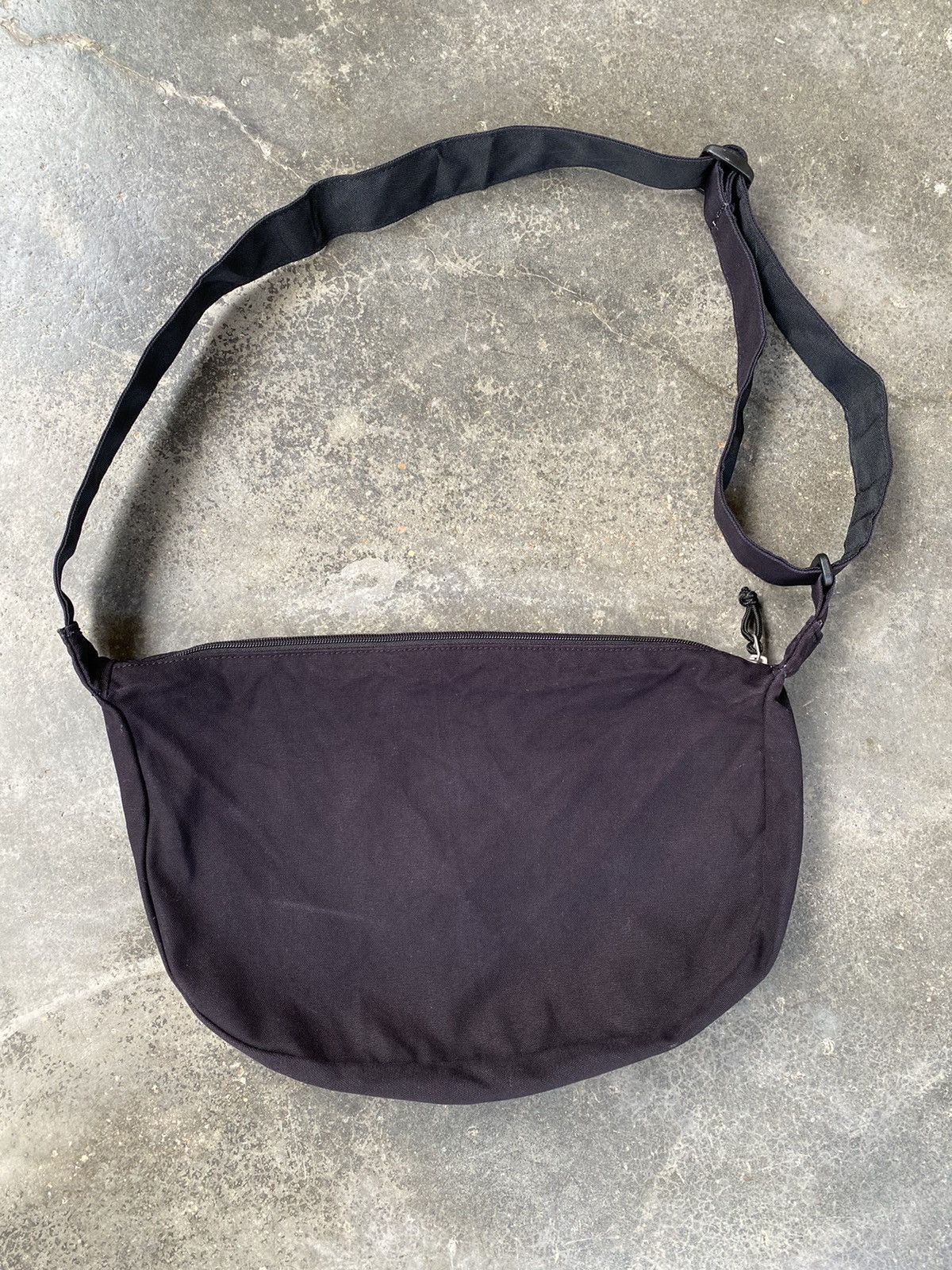 Vintage Vintage Cambodia Black Cross Body Bag Size ONE SIZE - 1 Thumbnail