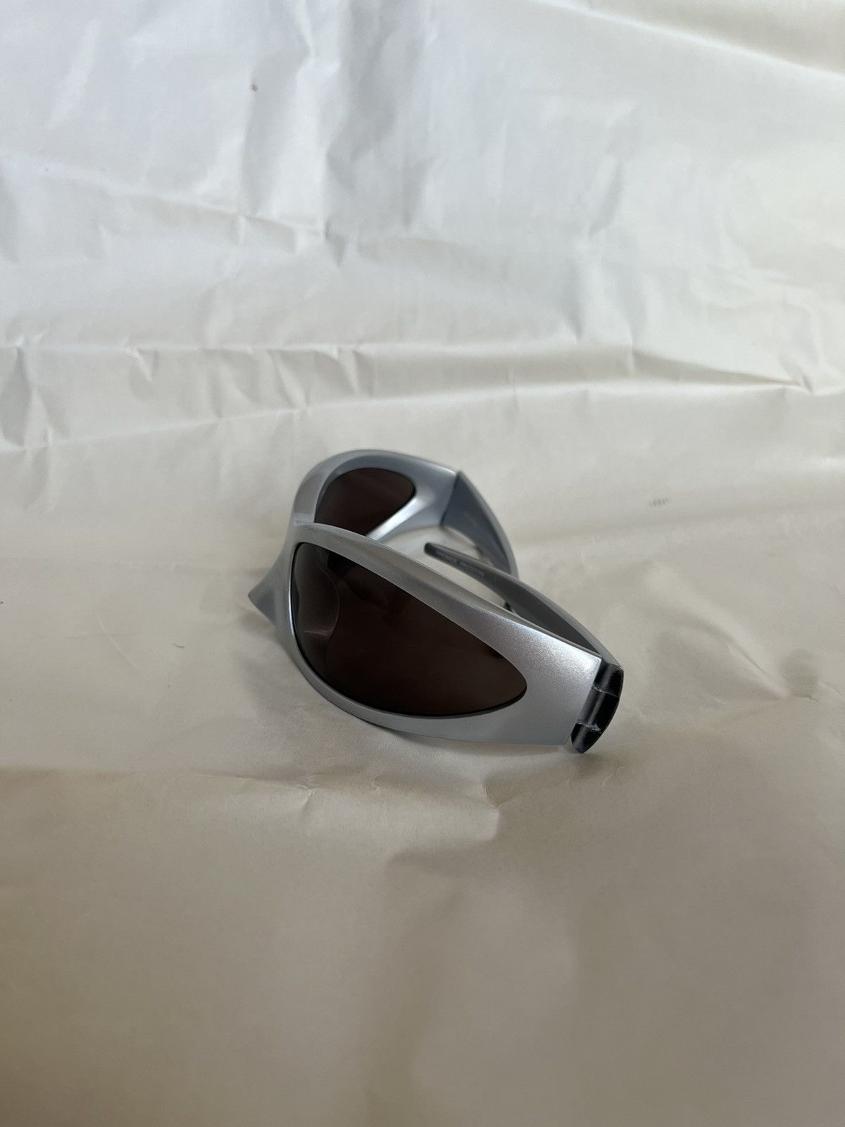 Balenciaga FW22 HANDMADE PROTOTYPE SKIN CAT SUNGLASSES Size ONE SIZE - 7 Thumbnail