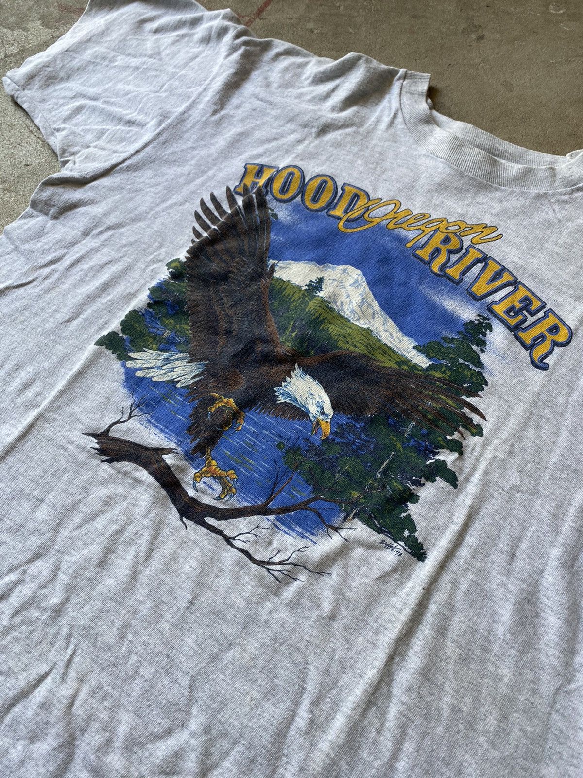 Vintage vintage 1993 Oregon Bald Eagle Tee Size US XL / EU 56 / 4 - 2 Thumbnail