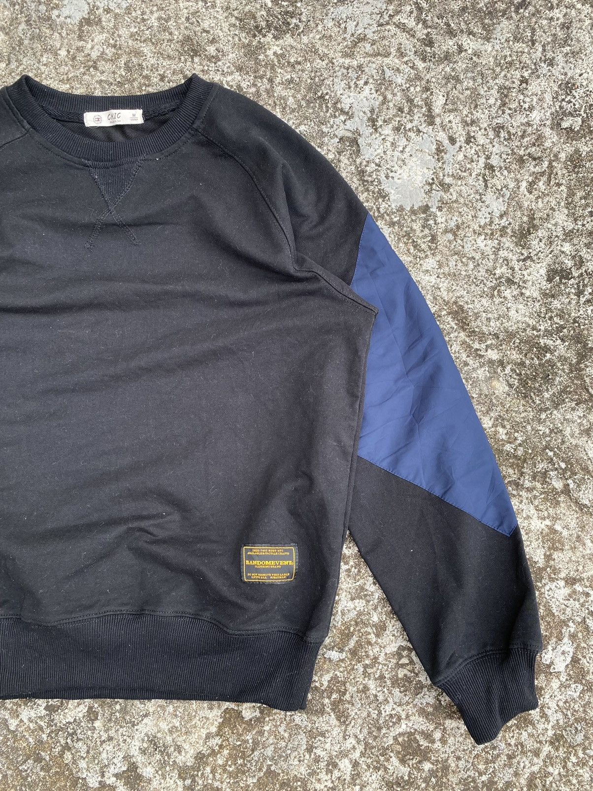 Japanese Brand Randomevent X Chic Made in Jun Single Pocket Sweatshirt Size US M / EU 48-50 / 2 - 5 Thumbnail