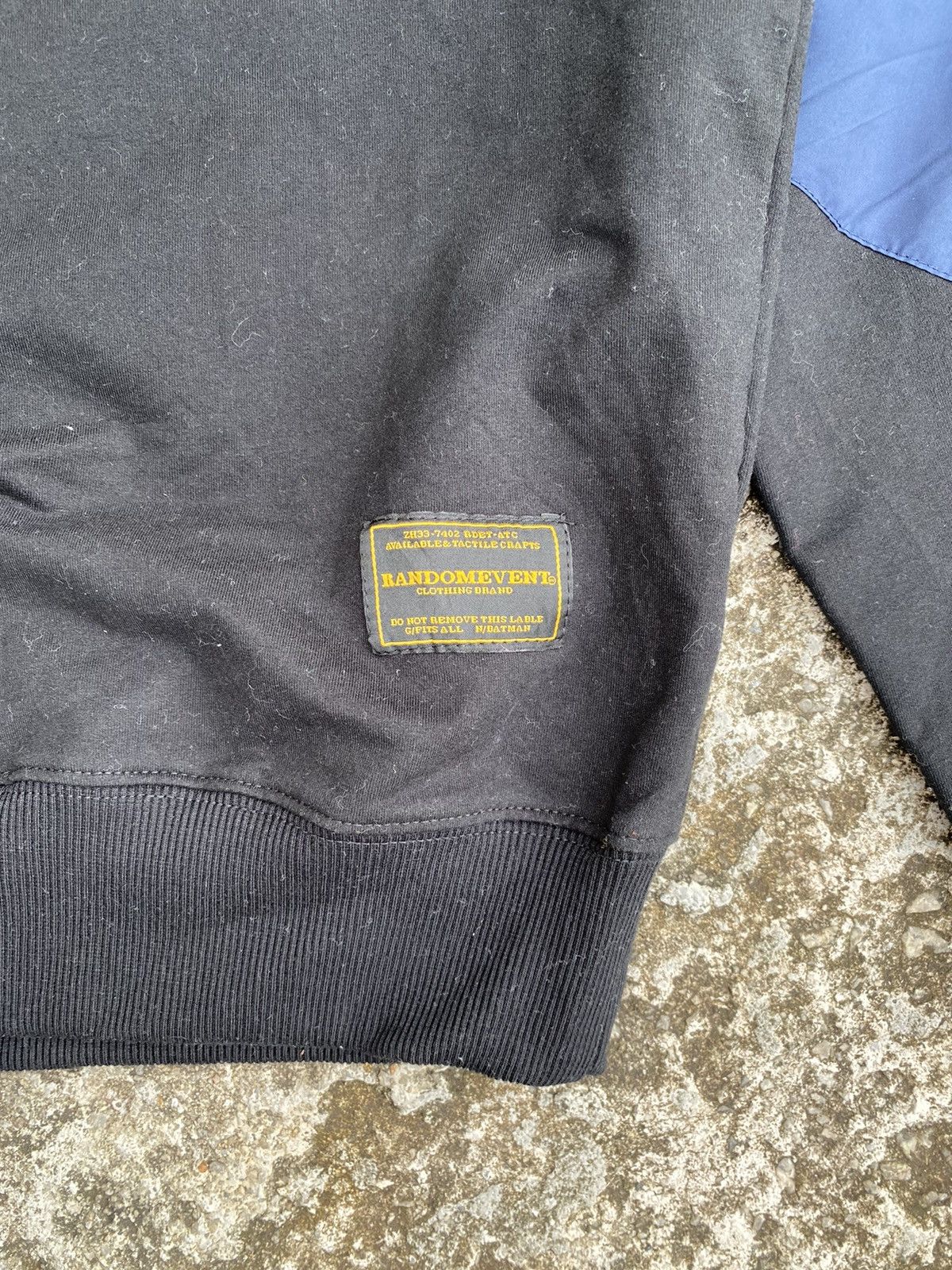 Japanese Brand Randomevent X Chic Made in Jun Single Pocket Sweatshirt Size US M / EU 48-50 / 2 - 3 Thumbnail