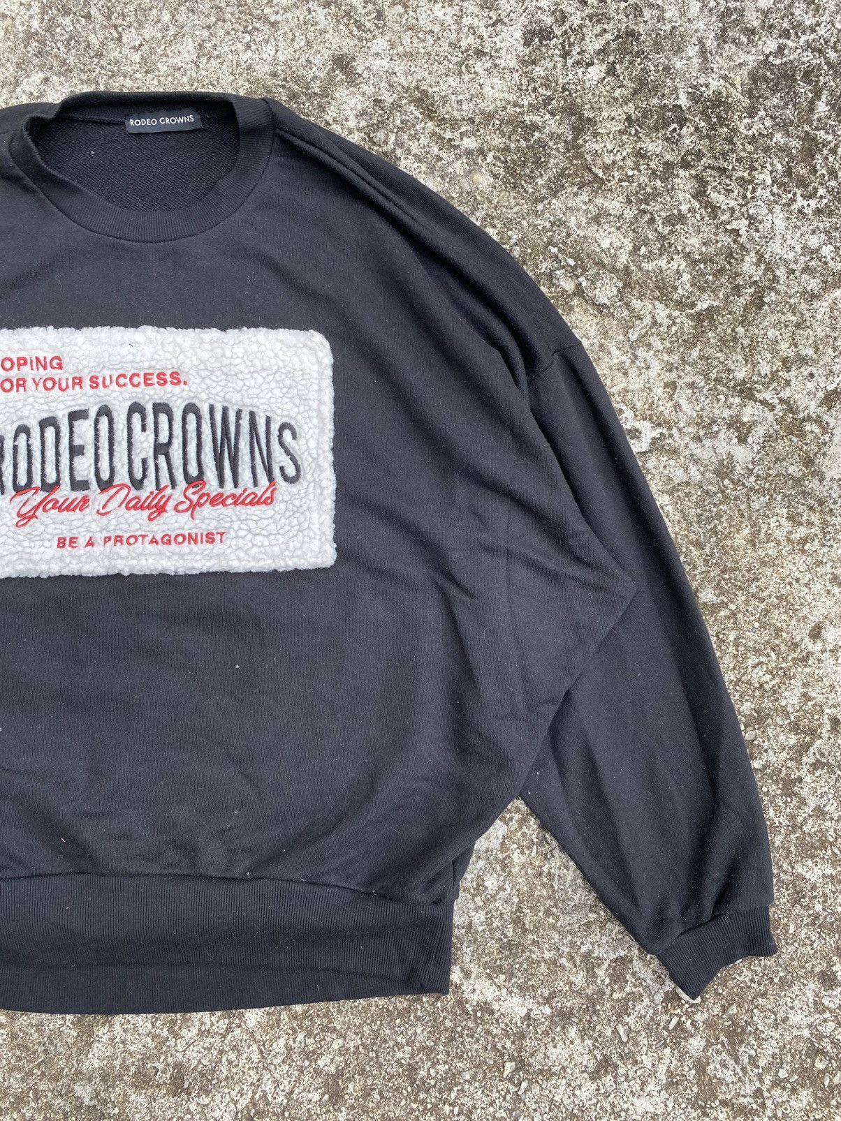 Other Vintage Rodeo Crowns Big Logo Sweatshirt Size US XL / EU 56 / 4 - 5 Thumbnail
