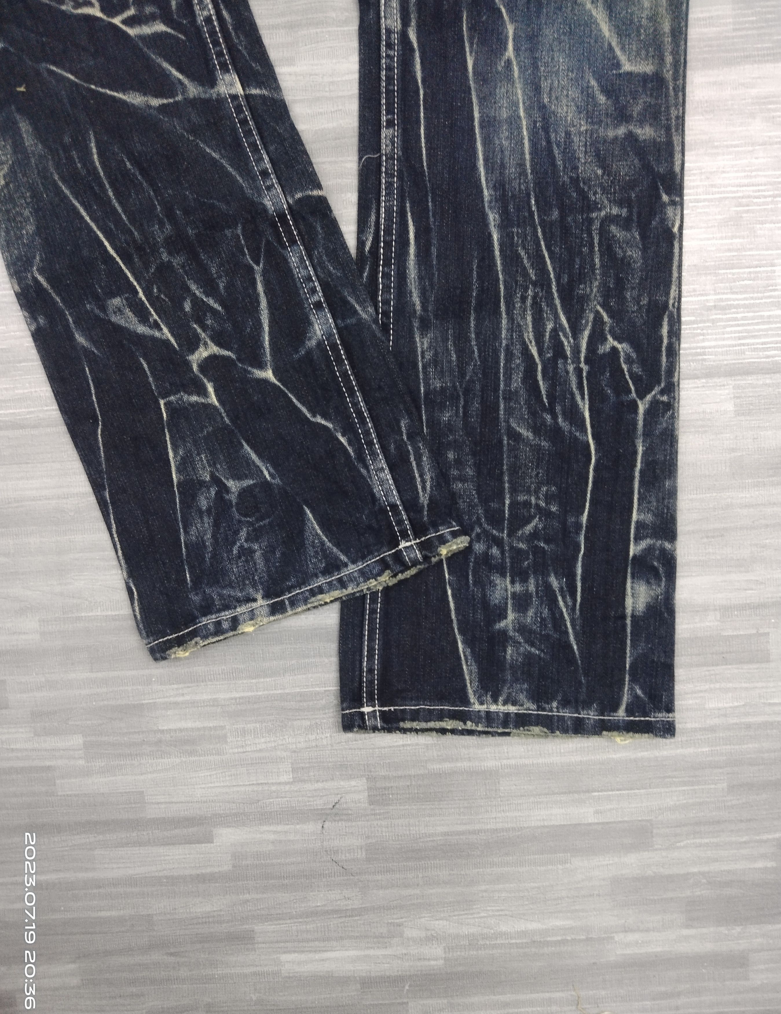 Japanese Brand FLARE SUPER WASHED NYLAUS DENIM PANTS Size US 30 / EU 46 - 6 Thumbnail