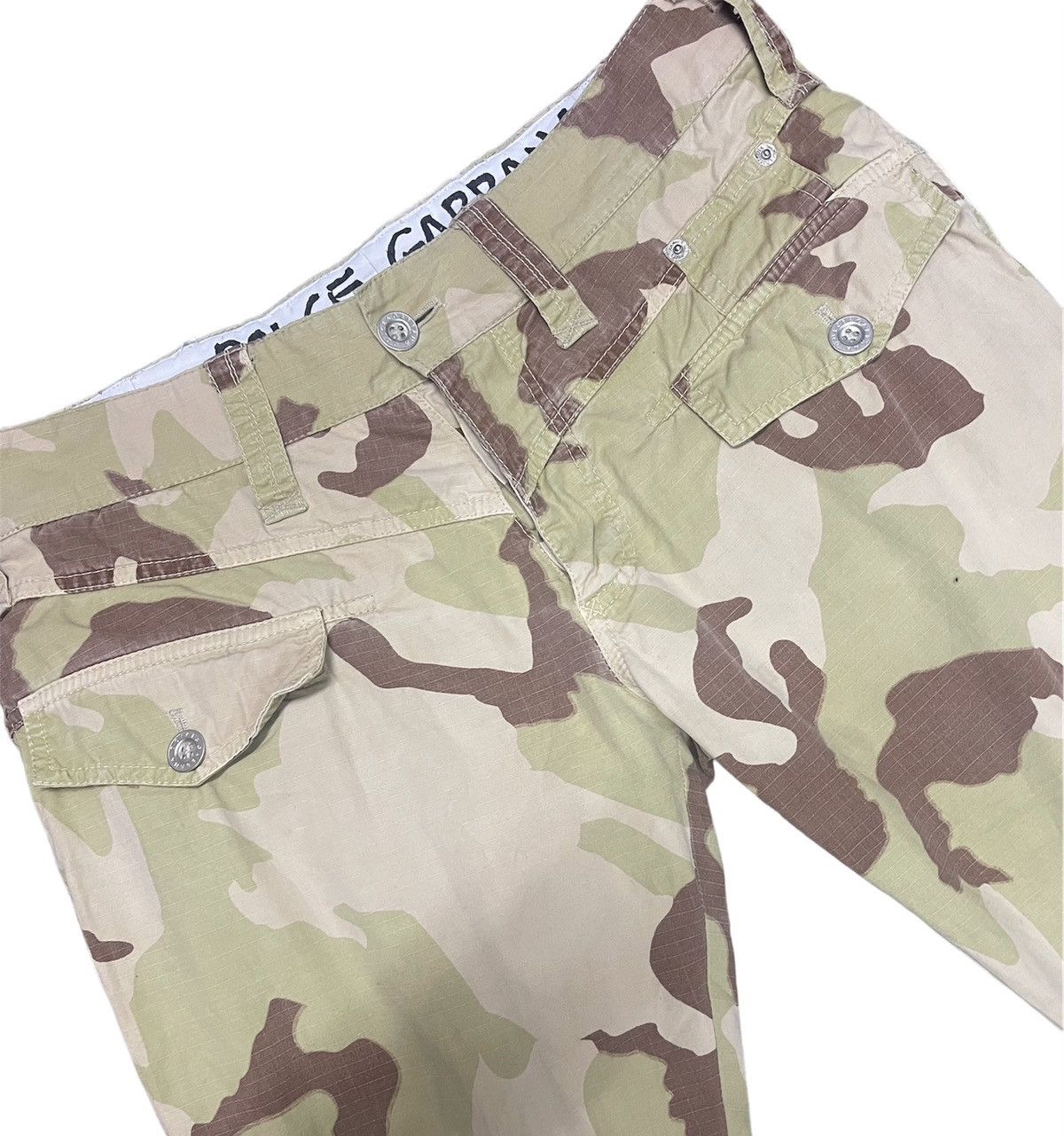 Dolce & Gabbana Dolce gabbana camo pants Size US 31 - 9 Thumbnail