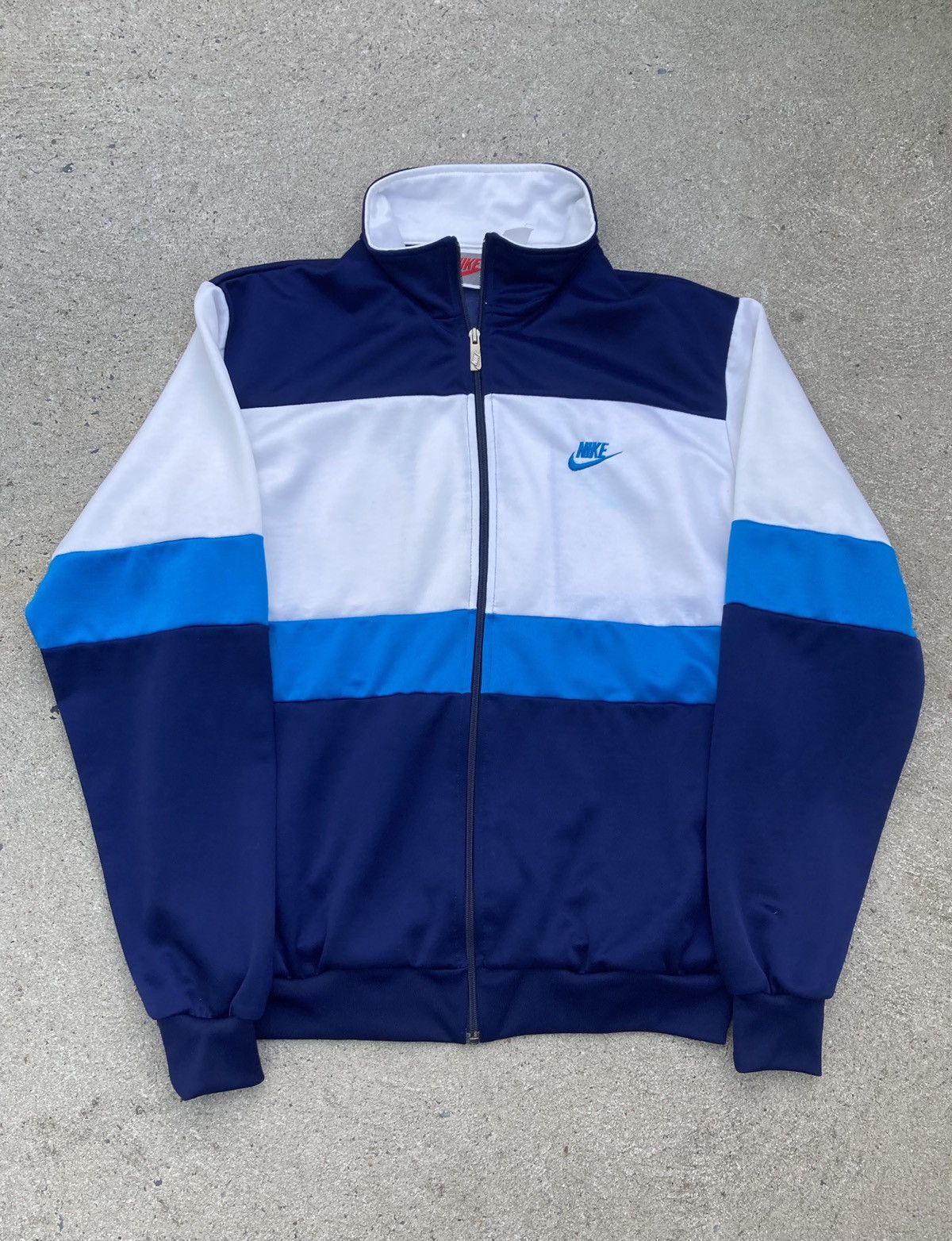 Nike × Vintage Vintage 90s Nike Zip Up Windbreaker Track Jacket Size US XL / EU 56 / 4 - 1 Thumbnail