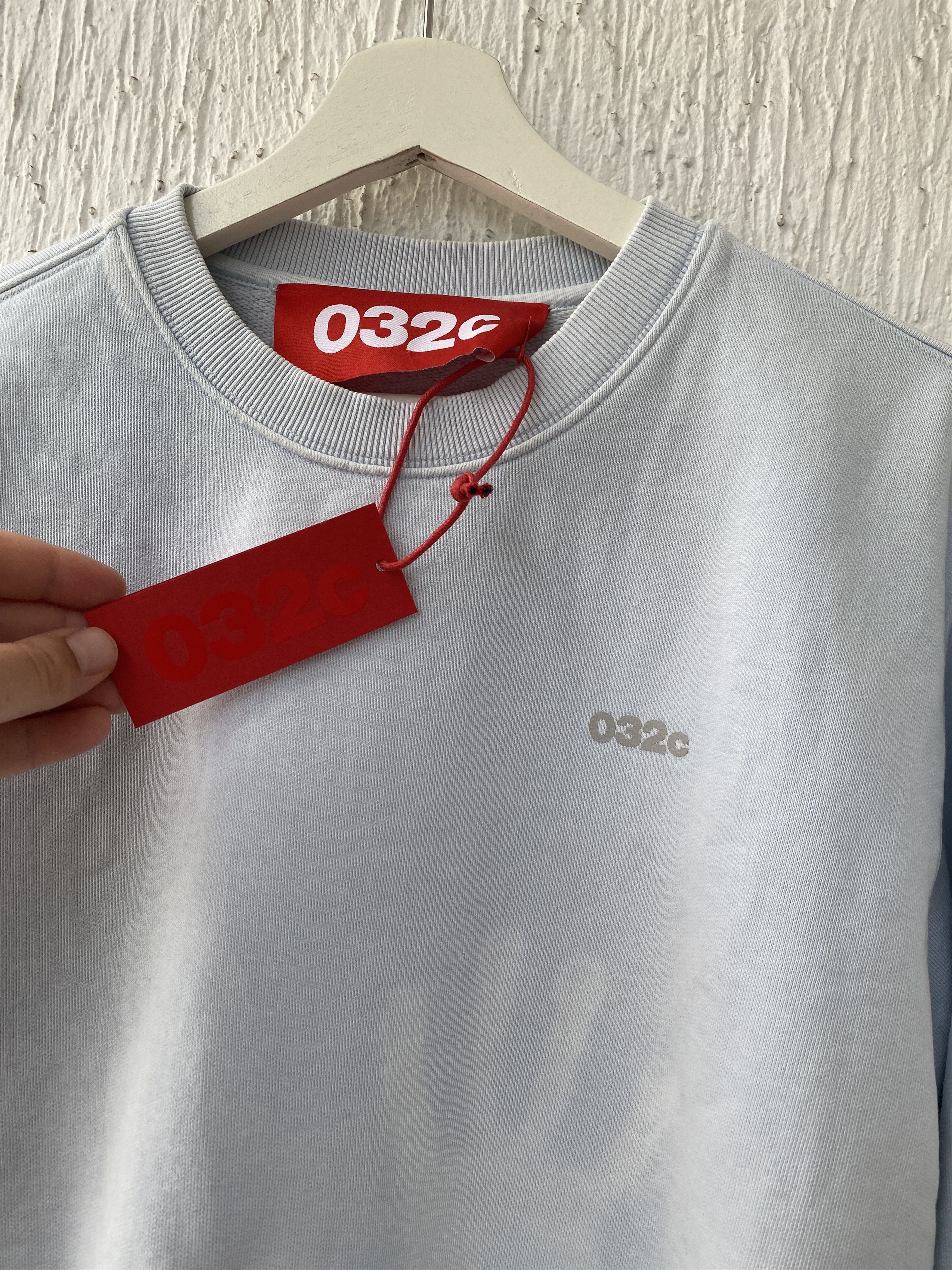032c BNWT HEAT SENSITIVE SWEATSHIRT Size US M / EU 48-50 / 2 - 3 Thumbnail