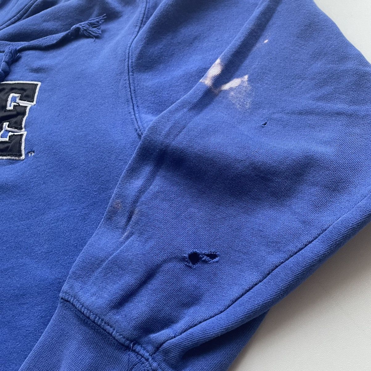 NCAA Vintage 2000s Duke Blue Devils NCAA Embroidered Hoodie Large Size US M / EU 48-50 / 2 - 5 Thumbnail