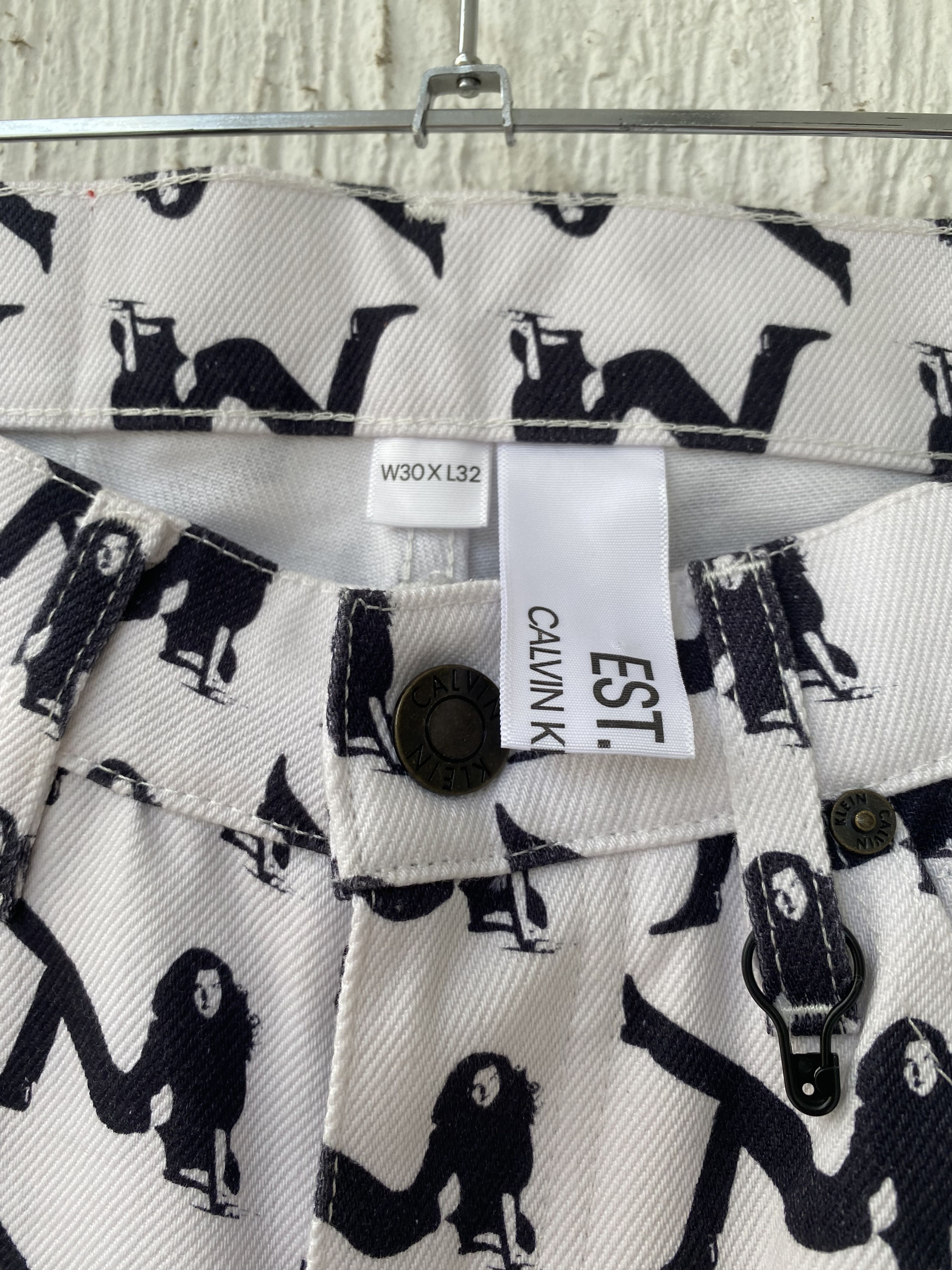 Calvin Klein BNWOT brooke shields printed jeans Size US 30 / EU 46 - 6 Thumbnail