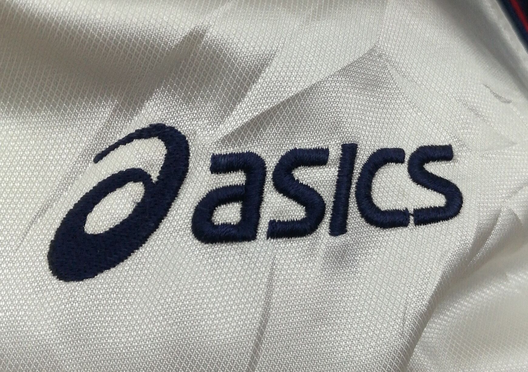 Asics Vintage Asics Sportwear Jacket Size US L / EU 52-54 / 3 - 9 Thumbnail