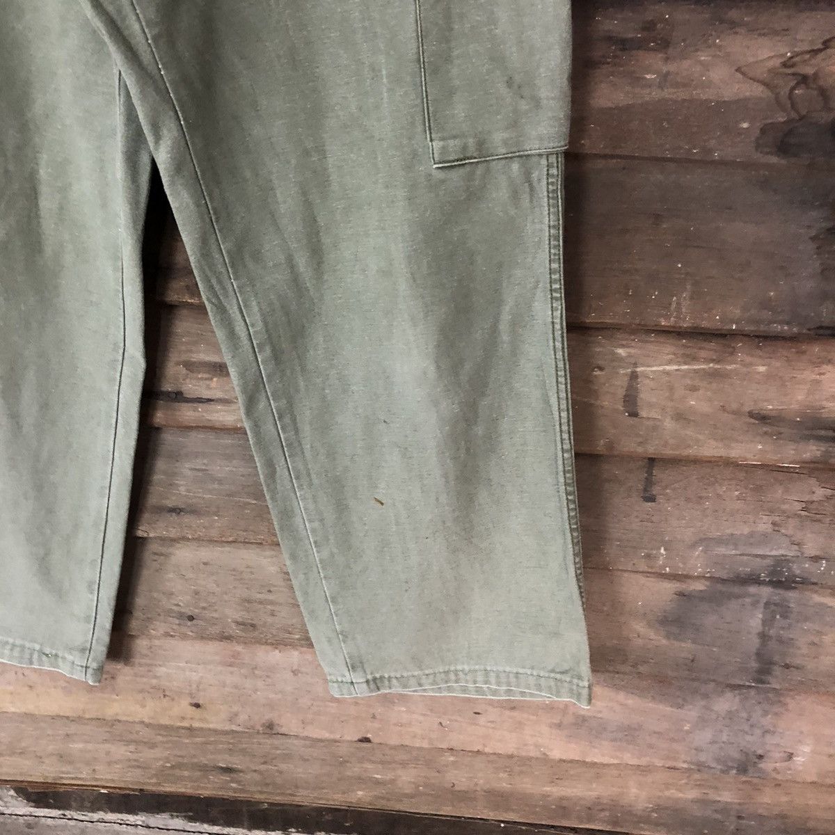 Vintage Japanese Brand faded Green streetwear Cargo Pants #4470 Size US 32 / EU 48 - 9 Thumbnail