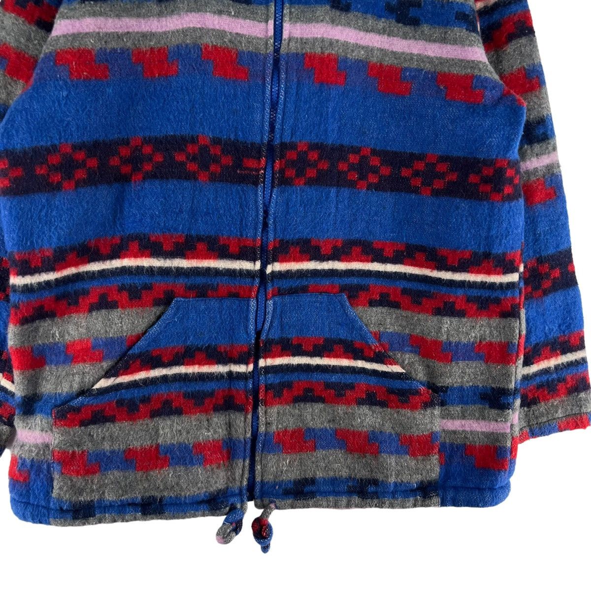 Japanese Brand VINTAGE AMINA CREWNECK SWEATSHIRT NAVAJO AZTEC DESIGN Size US M / EU 48-50 / 2 - 5 Thumbnail