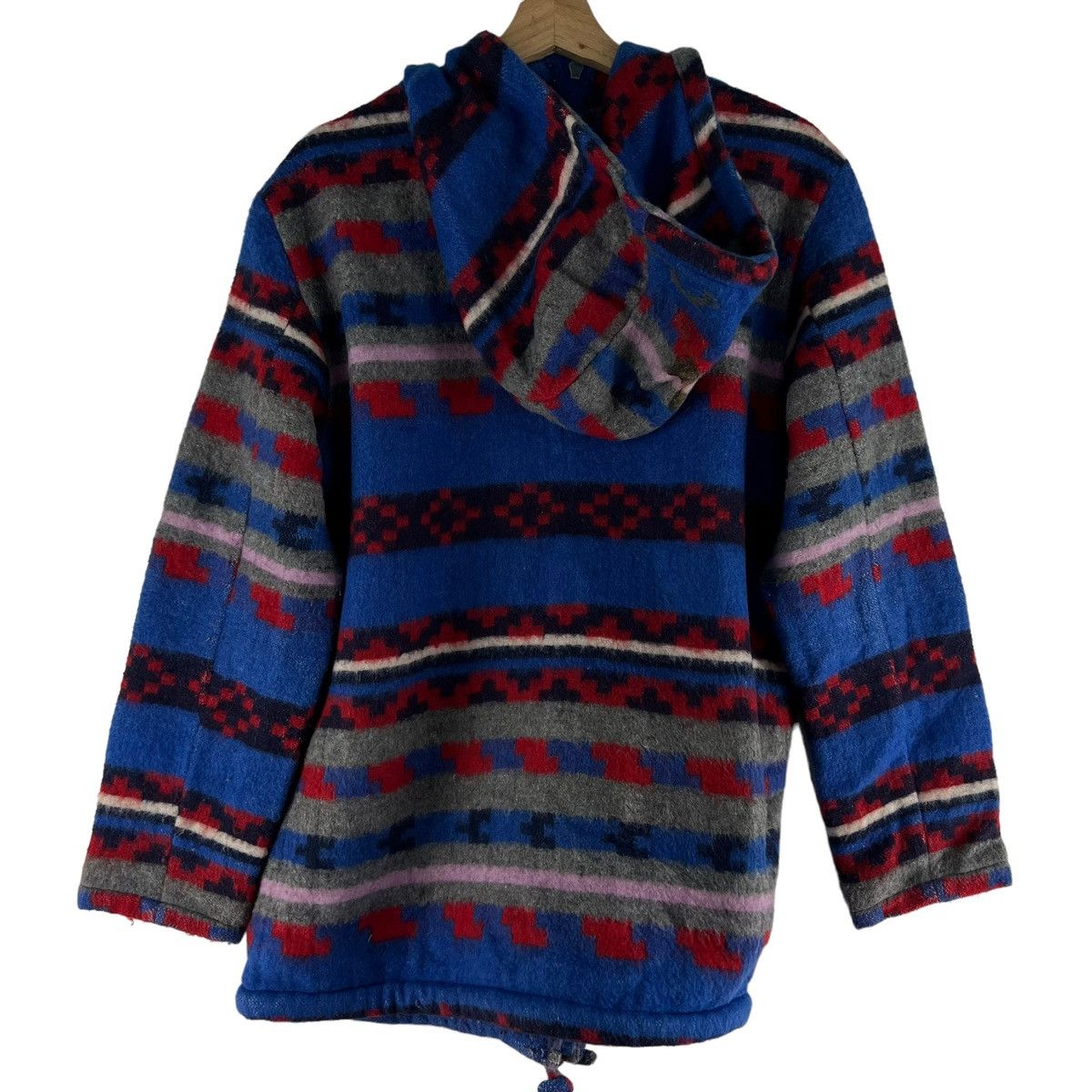 Japanese Brand VINTAGE AMINA CREWNECK SWEATSHIRT NAVAJO AZTEC DESIGN Size US M / EU 48-50 / 2 - 7 Thumbnail