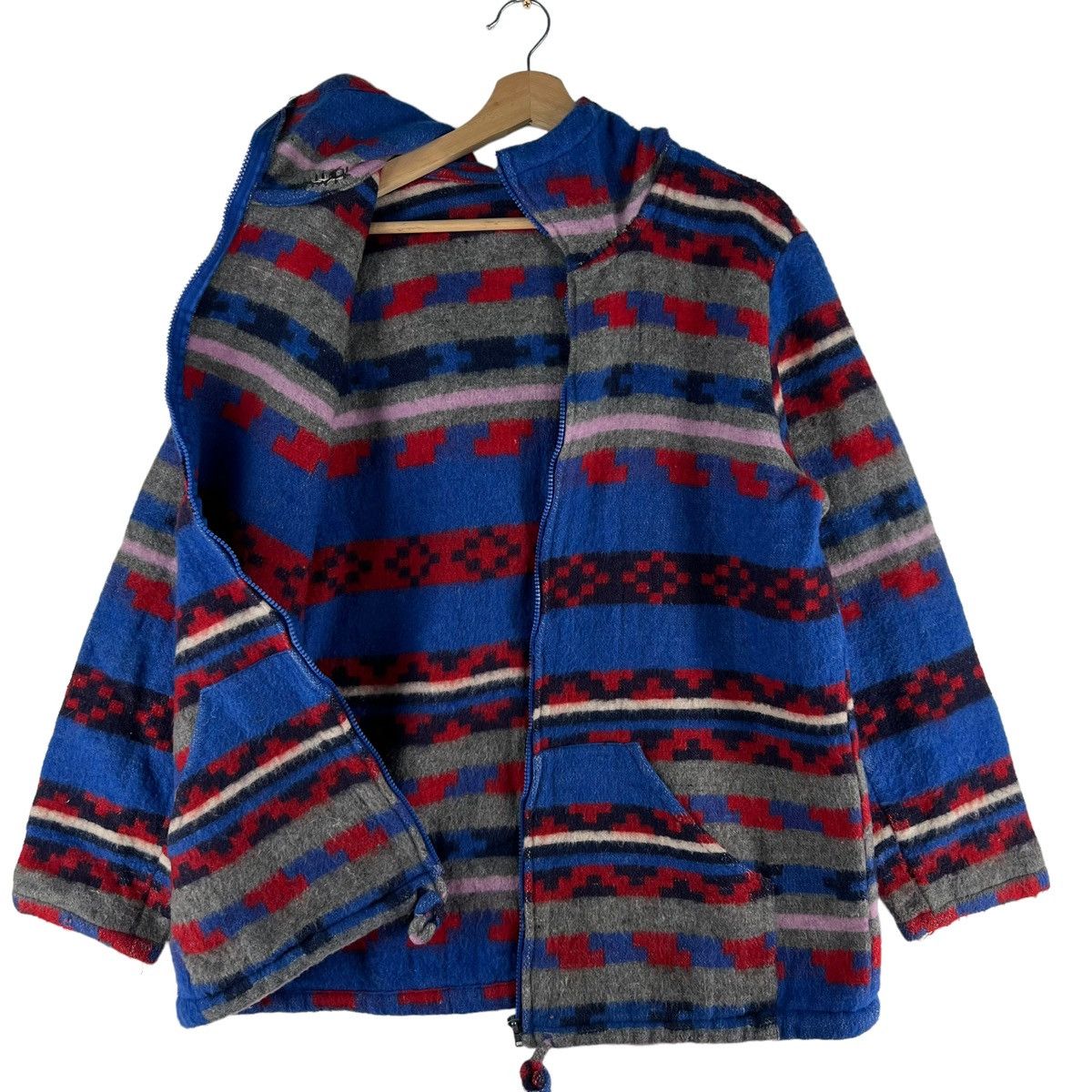 Japanese Brand VINTAGE AMINA CREWNECK SWEATSHIRT NAVAJO AZTEC DESIGN Size US M / EU 48-50 / 2 - 8 Thumbnail