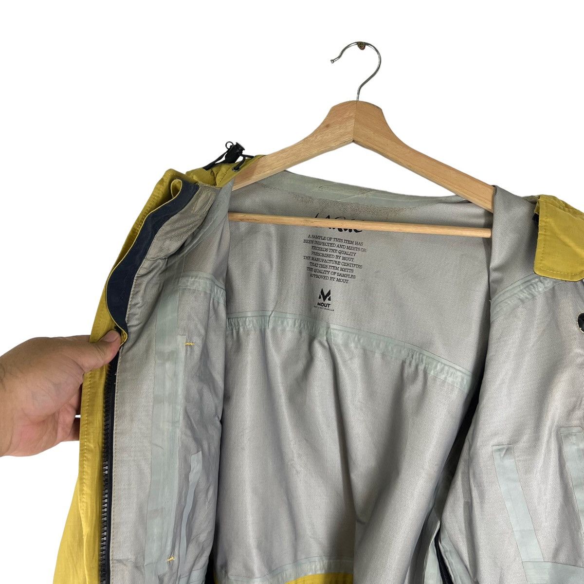 Japanese Brand VINTAGE SURVIVAL SKI JACKET MOUT JAPAN MADE Size US L / EU 52-54 / 3 - 11 Thumbnail