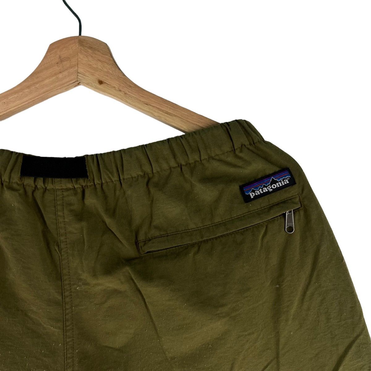 Patagonia VINTAGE PATAGONIA SHORT PANTS STREETWEAR DESIGN Size US 32 / EU 48 - 7 Thumbnail