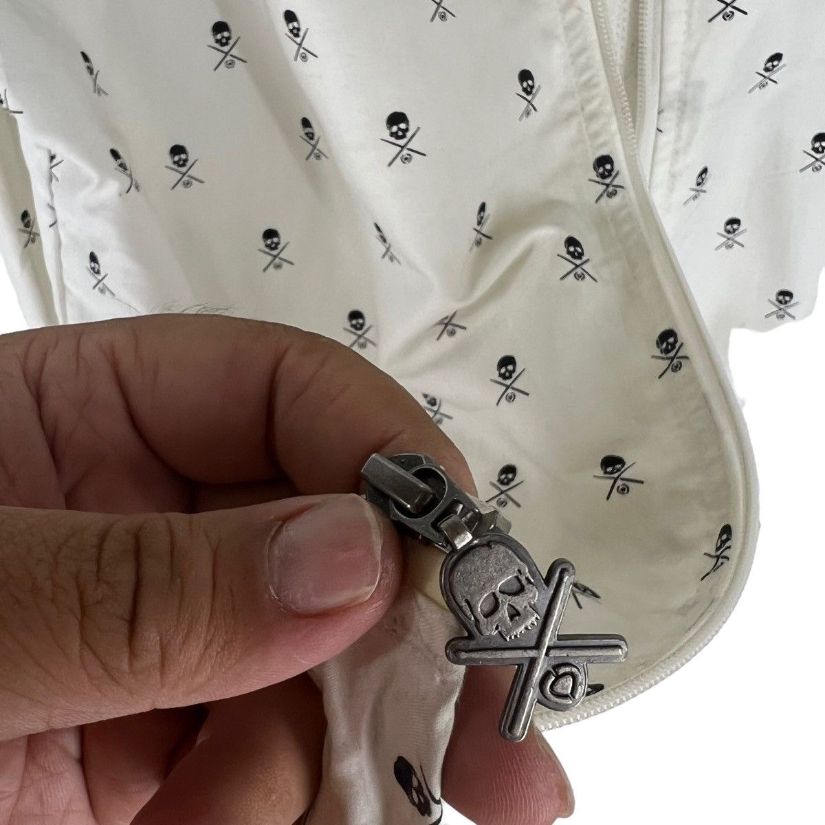 Japanese Brand VINTAGE CIRLA FULL PRINT HOODIE JACKET INSPIRE CHROME HEARTS Size US M / EU 48-50 / 2 - 10 Thumbnail