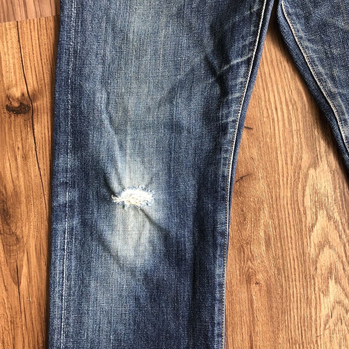 Levi's Vintage Clothing Vintage Levis 502 Big E Selvedge Distressed Denim Jeans Size US 32 / EU 48 - 3 Thumbnail