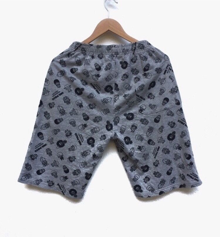 Japanese Brand 🔥One Piece Skull Logo Short Pants Size US 26 / EU 42 - 2 Thumbnail