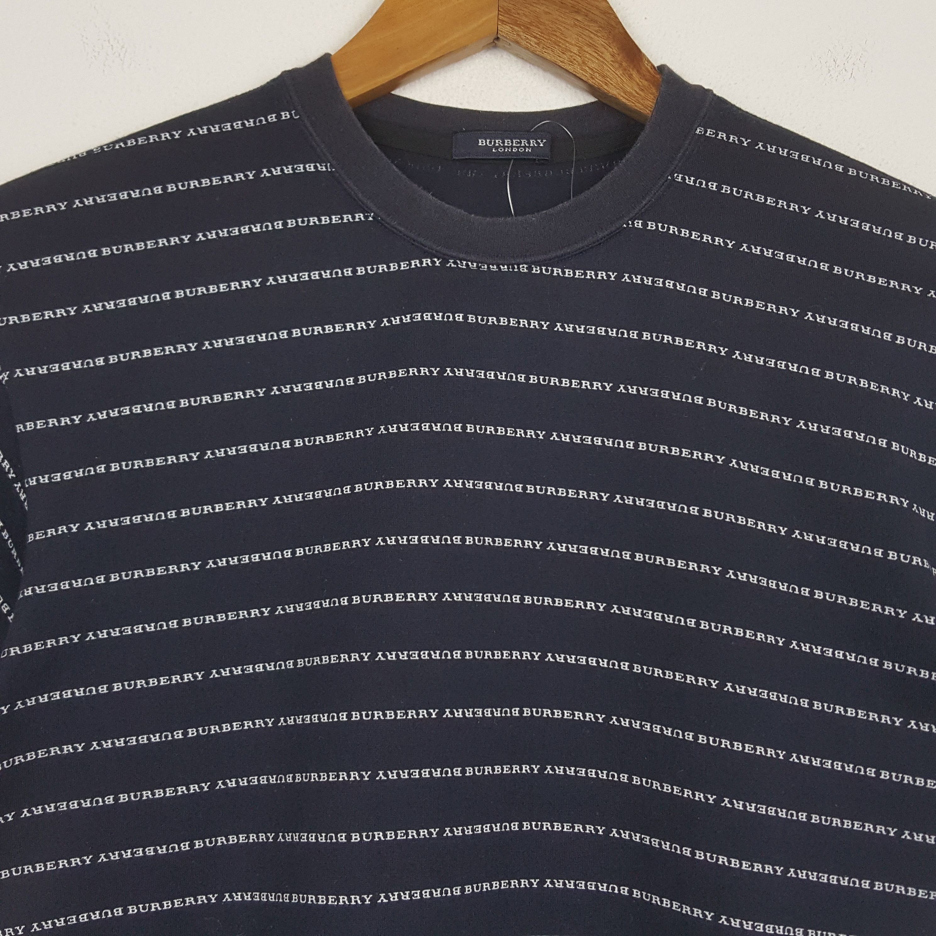 Burberry × Vintage Vintage BURBERRY spell out full print t-shirt Size US M / EU 48-50 / 2 - 5 Thumbnail