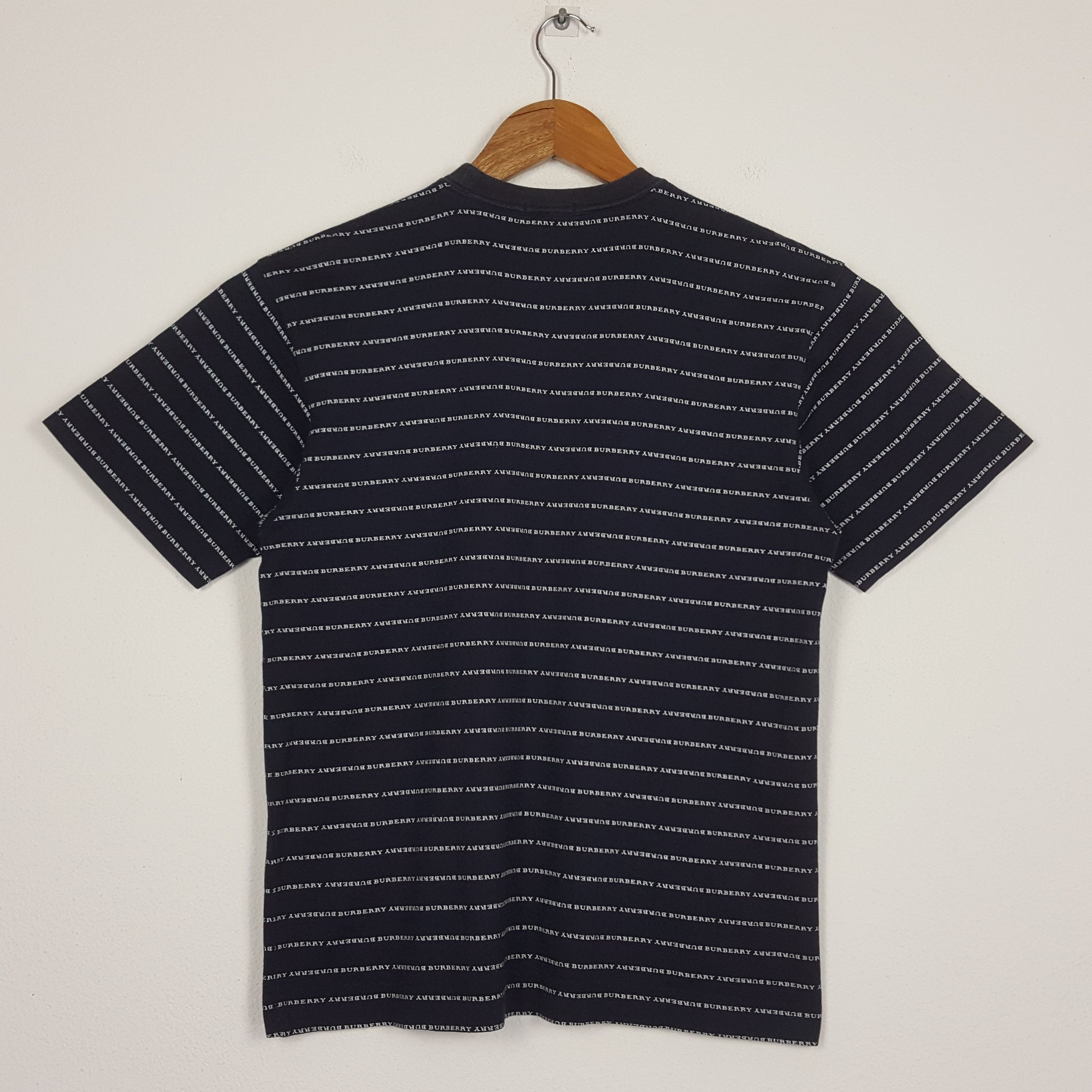 Burberry × Vintage Vintage BURBERRY spell out full print t-shirt Size US M / EU 48-50 / 2 - 3 Thumbnail