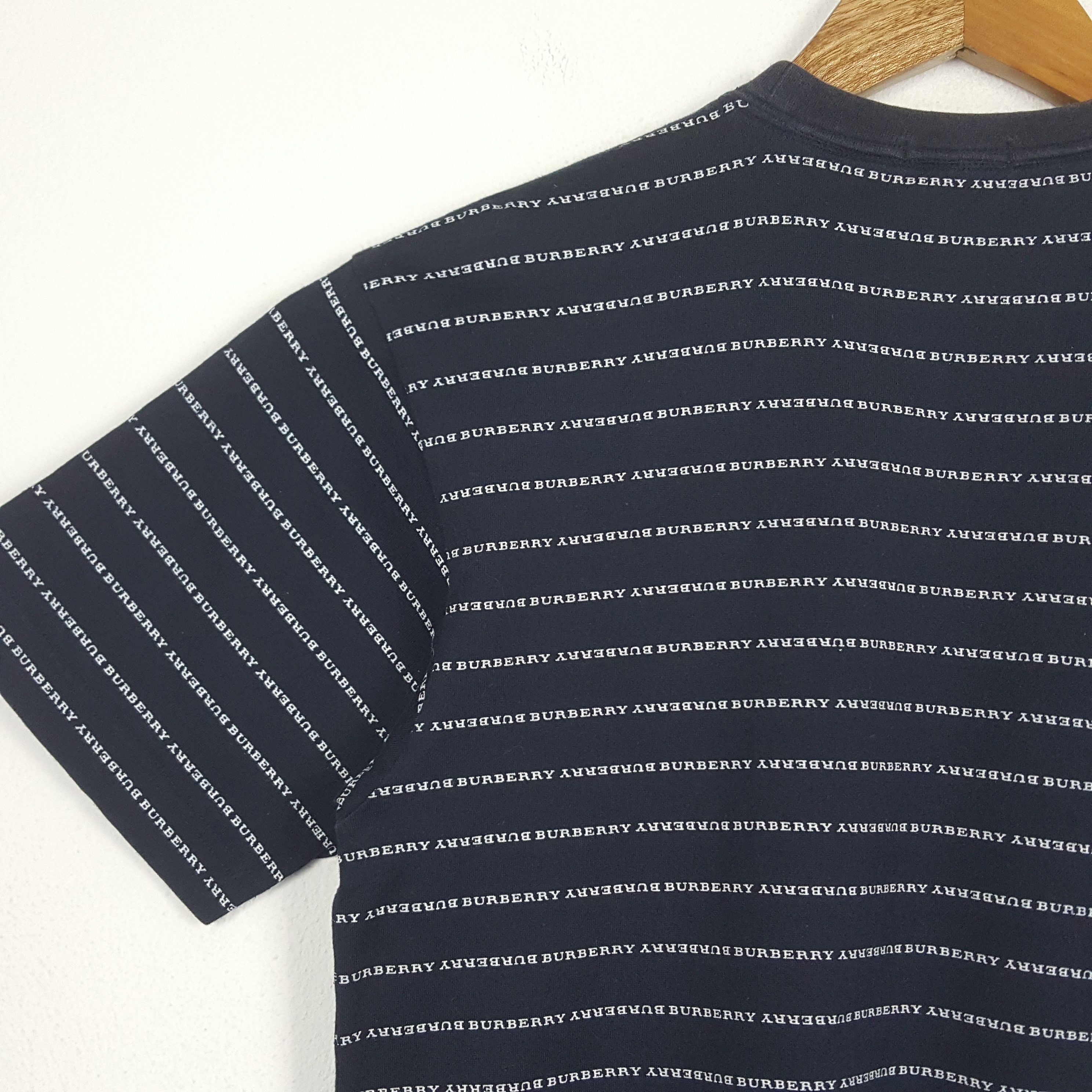 Burberry × Vintage Vintage BURBERRY spell out full print t-shirt Size US M / EU 48-50 / 2 - 2 Thumbnail