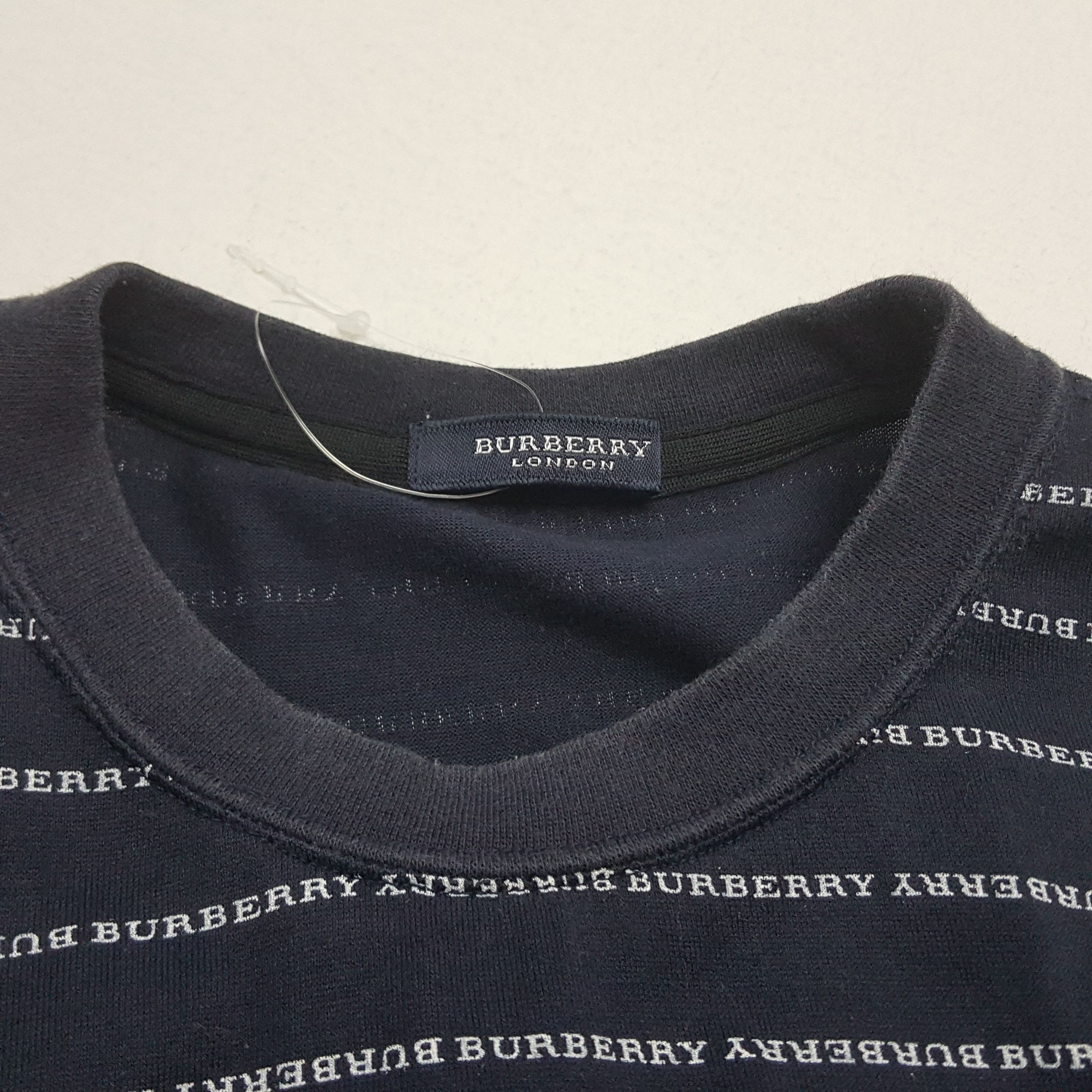 Burberry × Vintage Vintage BURBERRY spell out full print t-shirt Size US M / EU 48-50 / 2 - 7 Thumbnail