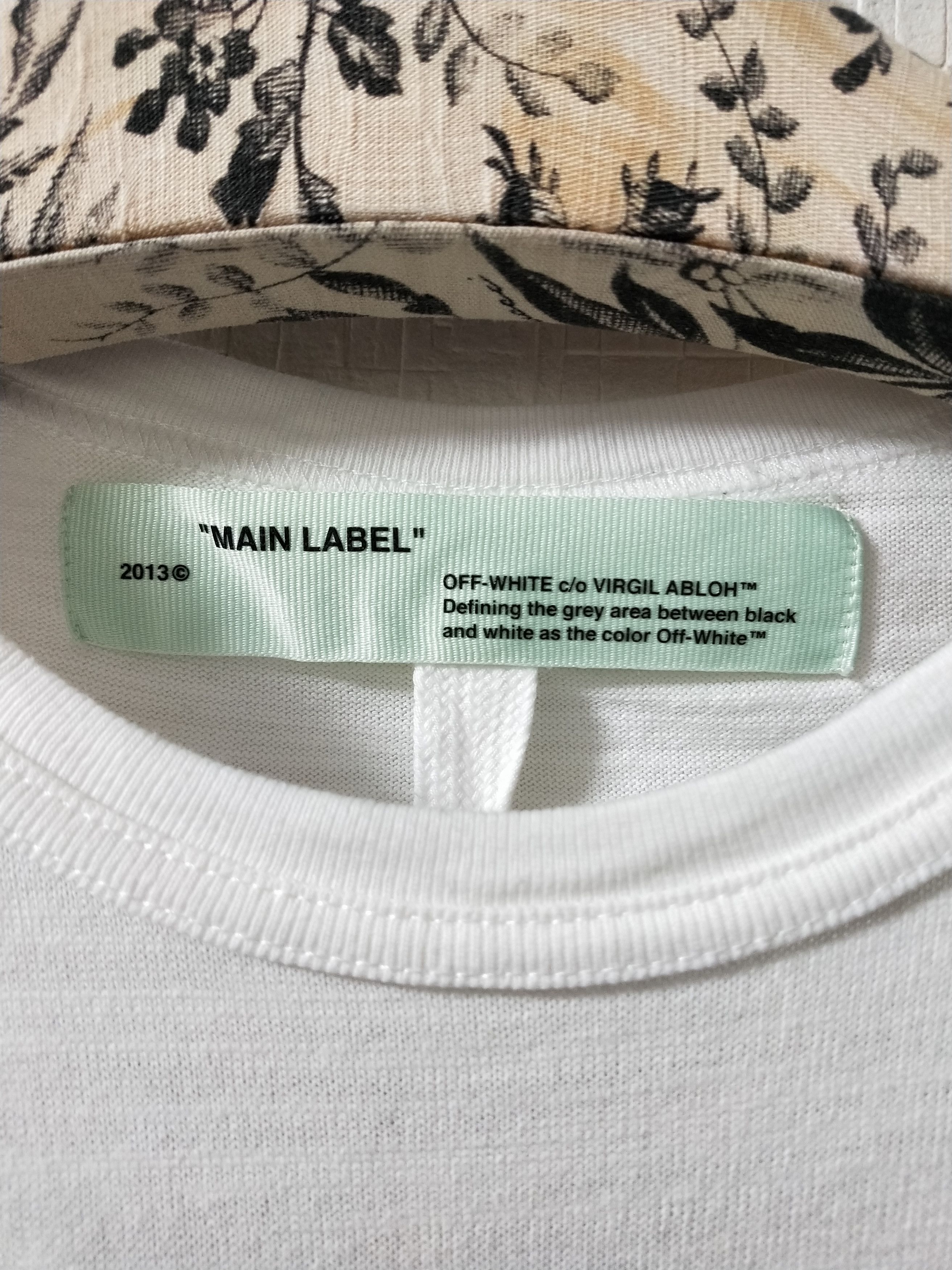 Off-White Mona Lisa L/S Tee Size US S / EU 44-46 / 1 - 4 Thumbnail