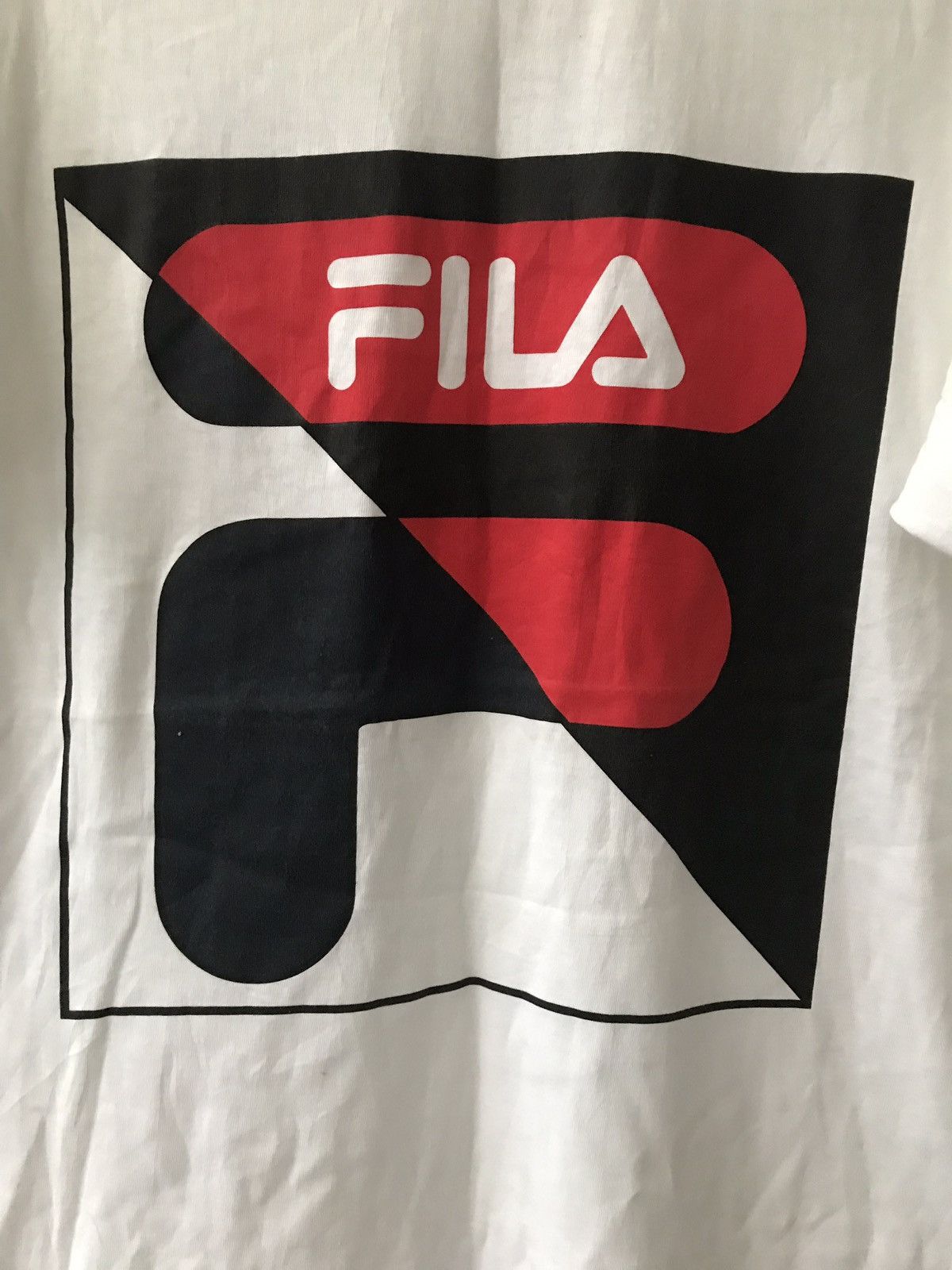 Fila Fila Tee Big Logo and Spell Out Streetwear Size US L / EU 52-54 / 3 - 2 Thumbnail