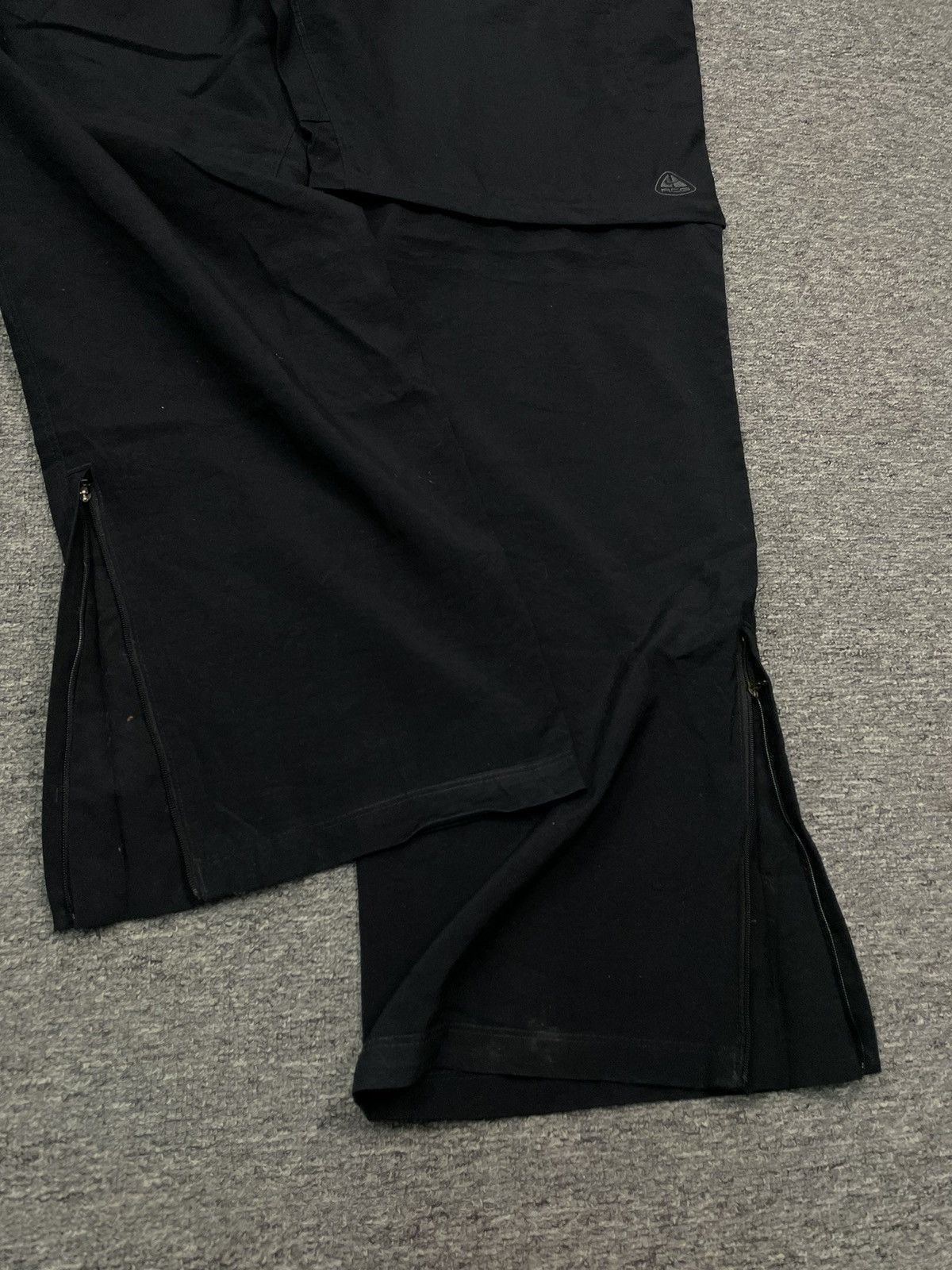 Nike ACG Vintage Nike Acg Two Way Track Pant Convertible Hiking Size US 34 / EU 50 - 6 Thumbnail