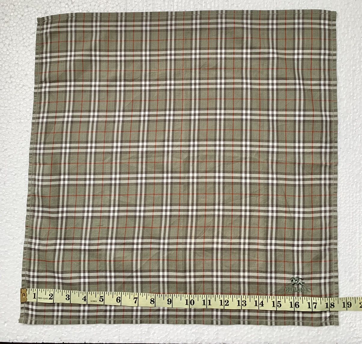 Burberry Burberrys Handkerchief / Neckerchief / Bandana Size ONE SIZE - 6 Thumbnail