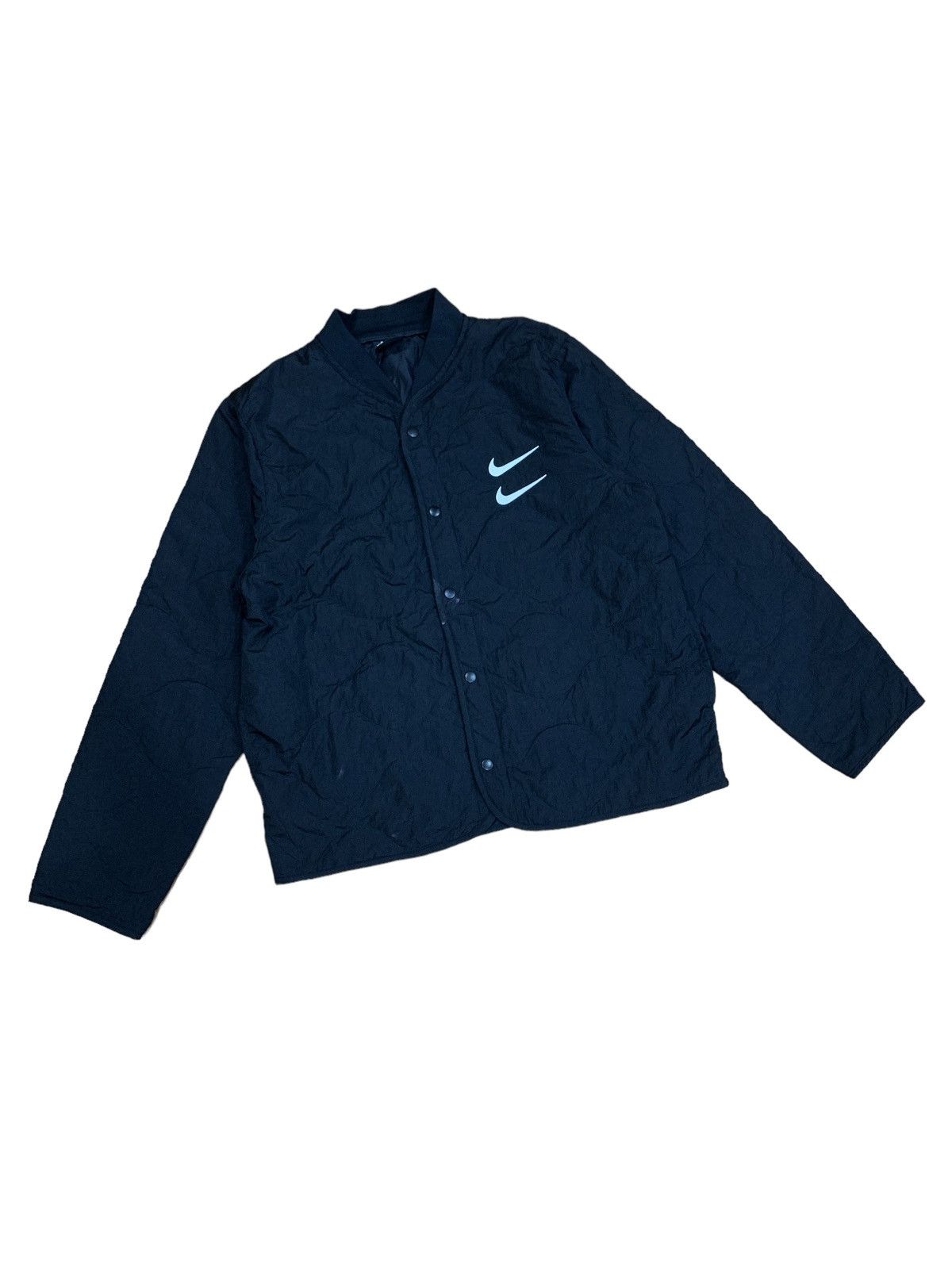 Nike NIKE SPORTSWEAR DOUBLE SWOOSH QUILTED JACKET Size US XXL / EU 58 / 5 - 3 Thumbnail