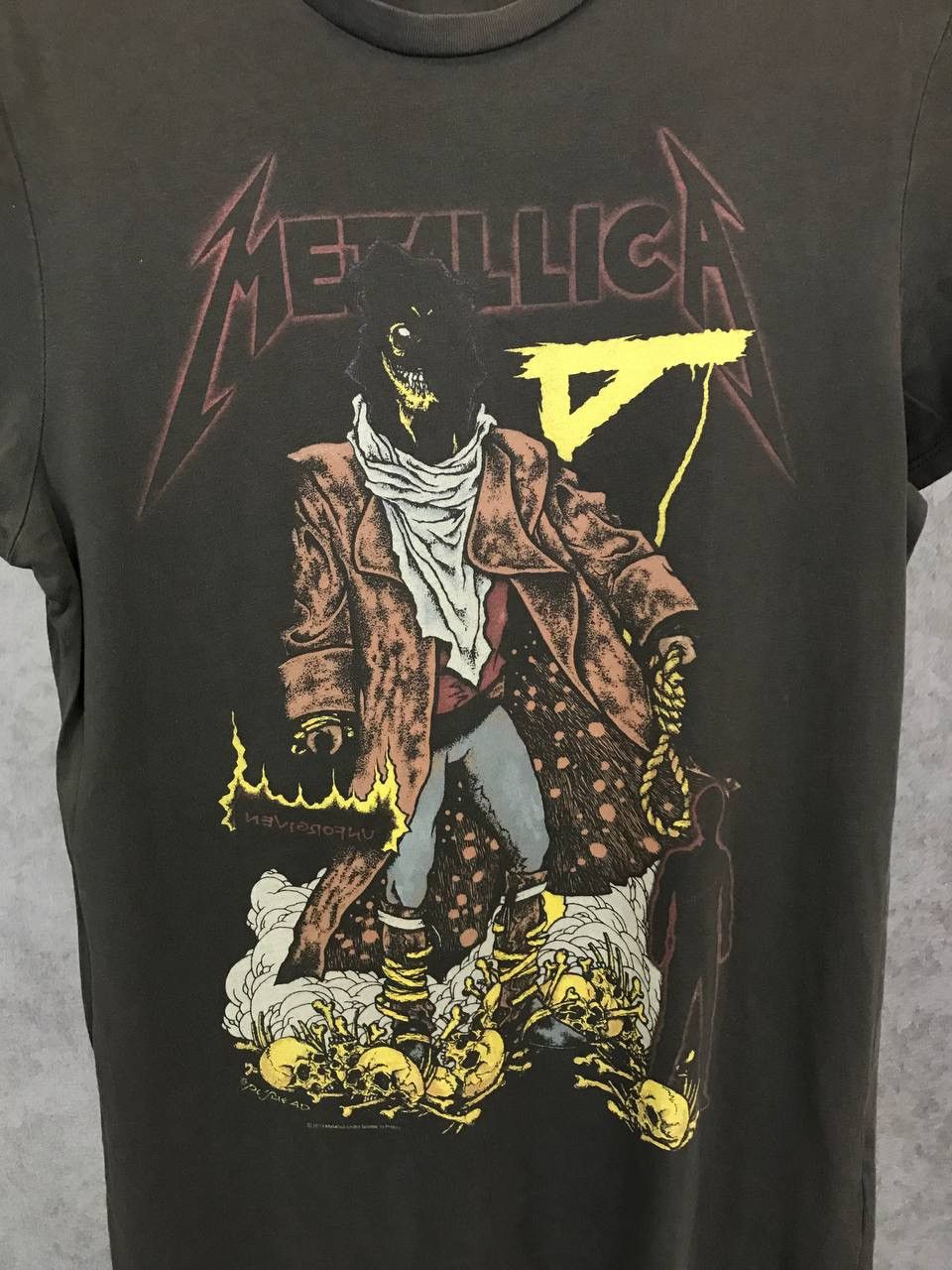 Band Tees × Metallica Metallica cult rock overprinted band tee Size US S / EU 44-46 / 1 - 3 Thumbnail