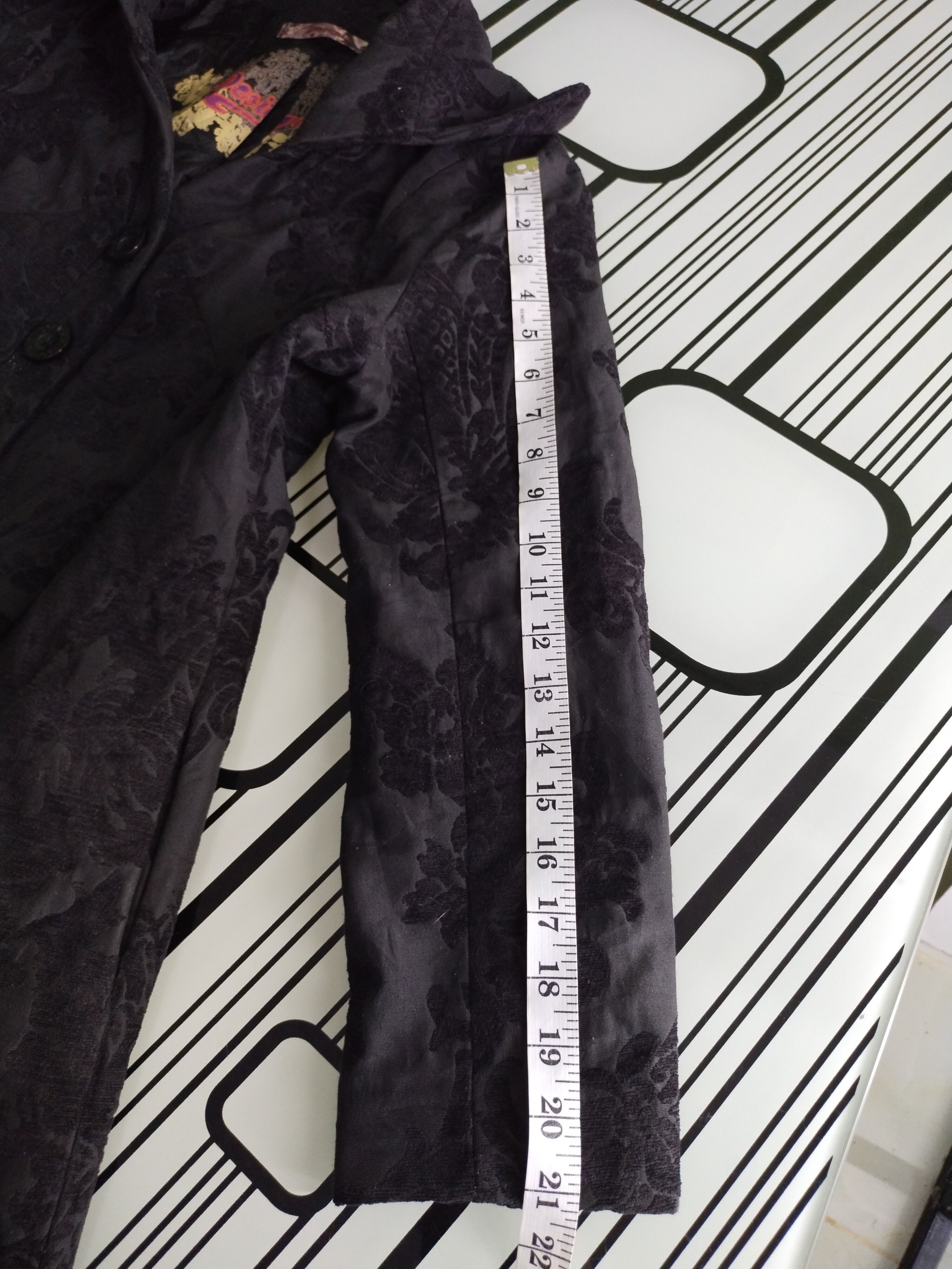 Desigual Vintage Desigual Women Black Paisley Coat Size M / US 6-8 / IT 42-44 - 16 Thumbnail