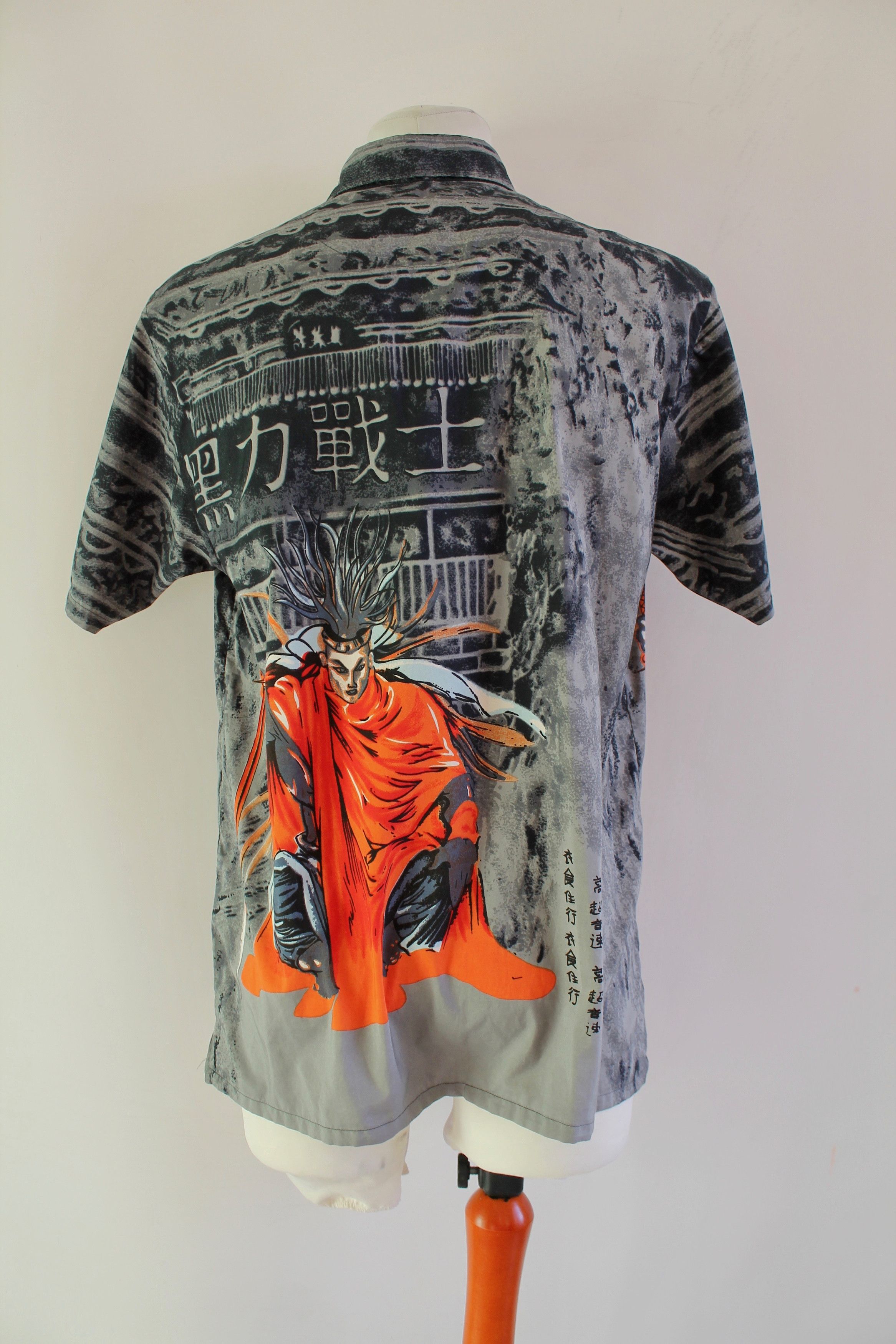 Japanese Brand vintage anime print shirt Size US M / EU 48-50 / 2 - 6 Thumbnail