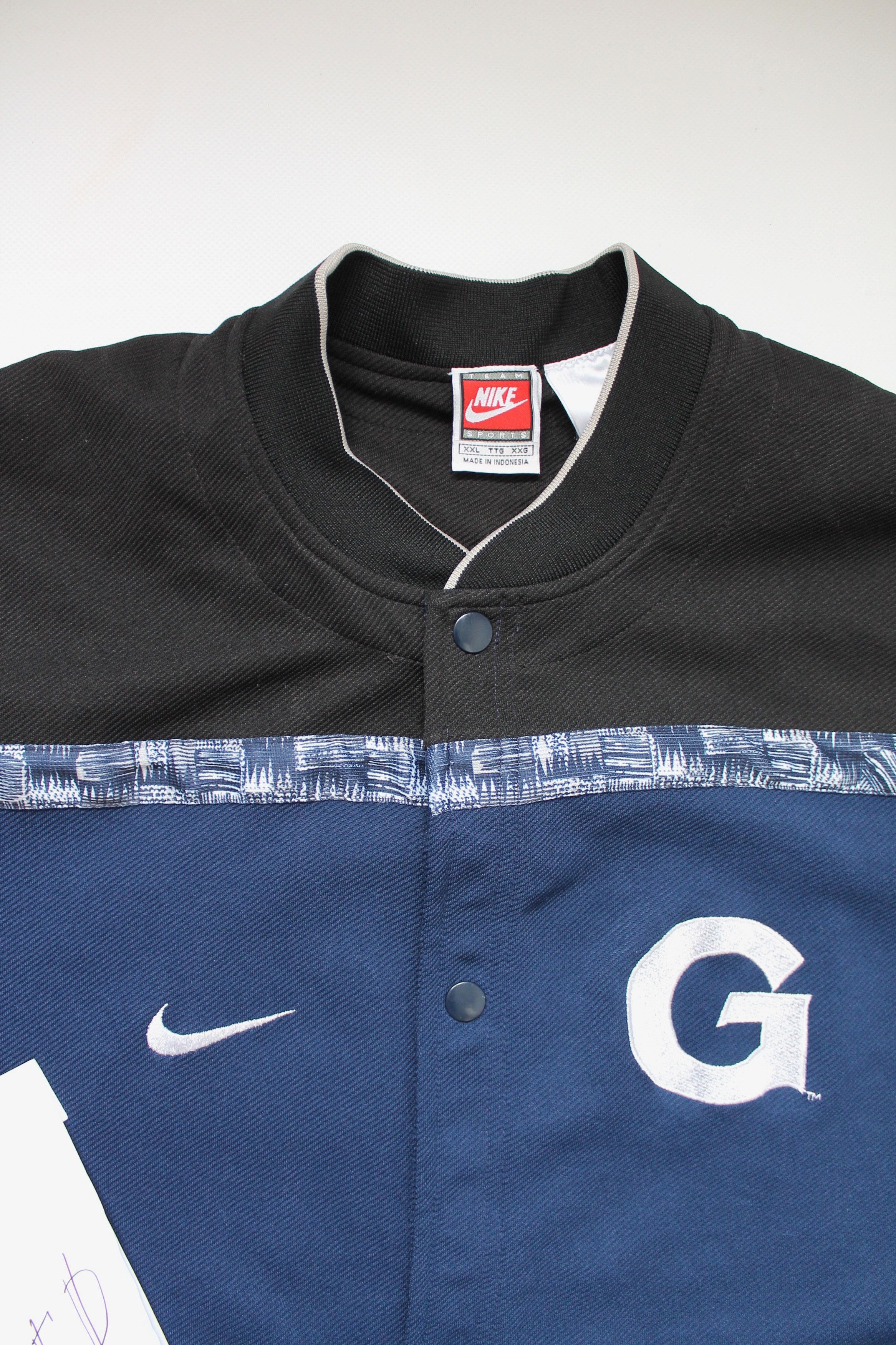 Nike VINTAGE! Nike Georgetown Hoyas College Basketball Warm up Size US XXL / EU 58 / 5 - 5 Thumbnail