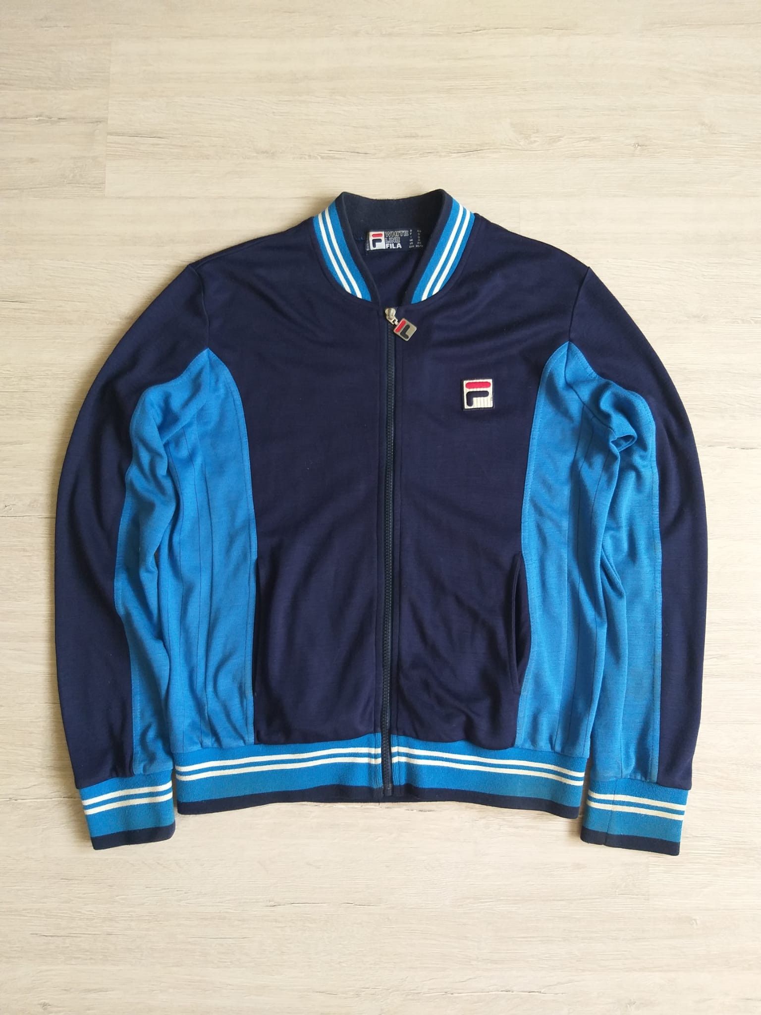 Vintage Fila White Line Track Jacket Navy Blue Y2K display picture 1