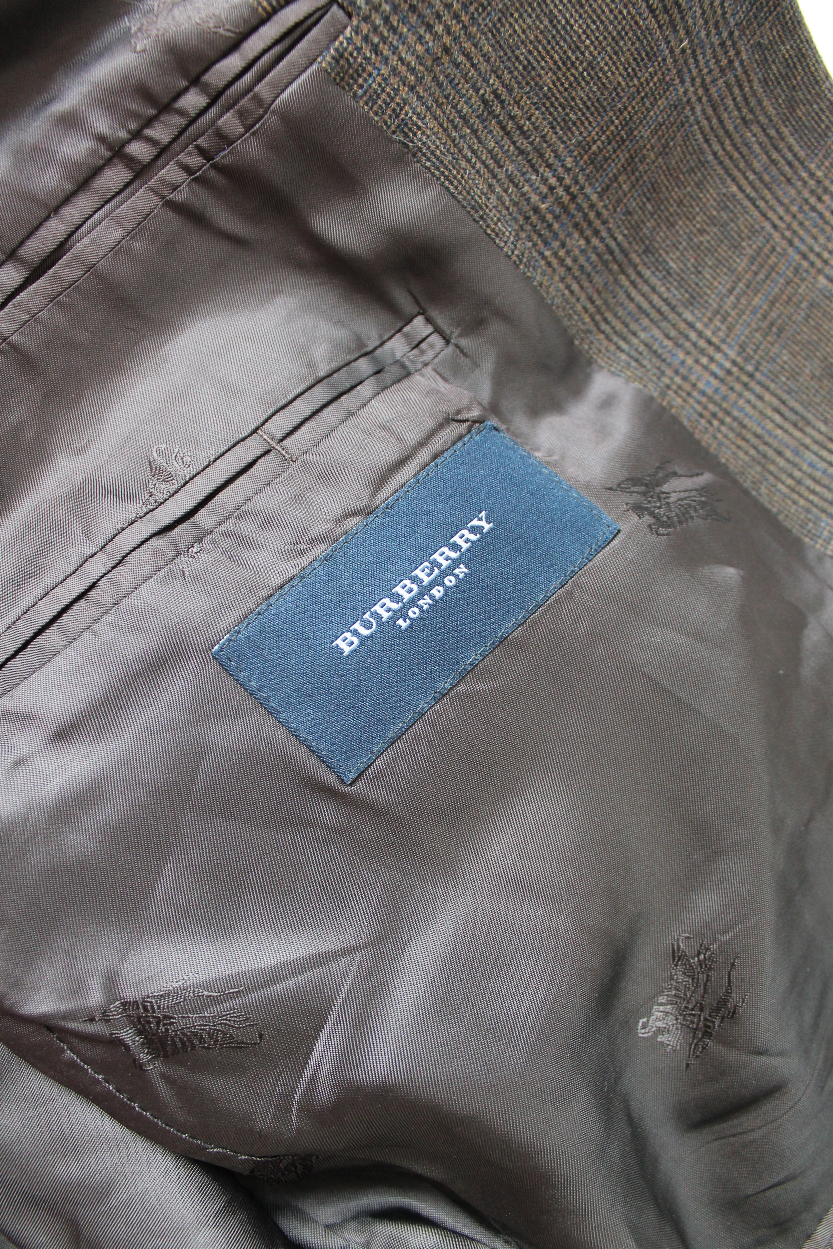 Burberry VINATGE! Burberry plaid blazer 100% - Wool Size 44R - 10 Thumbnail