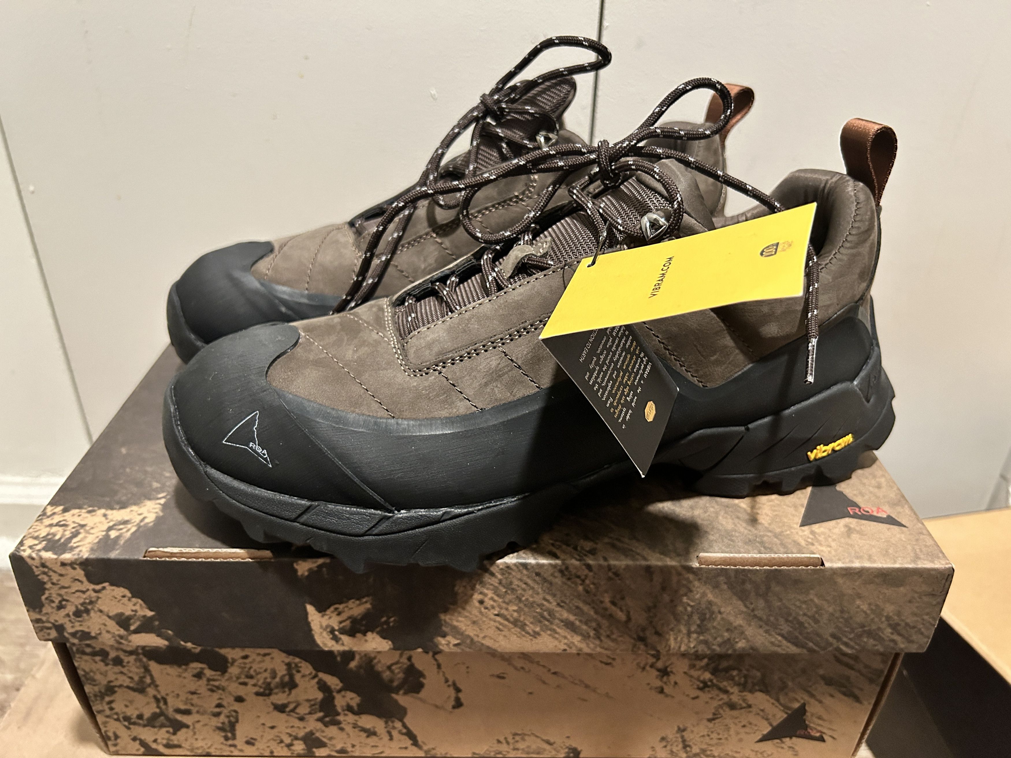 ROA Roa Katharina hiking boot sneakers Brown vibram size US 10 Size US 10 / EU 43 - 2 Thumbnail